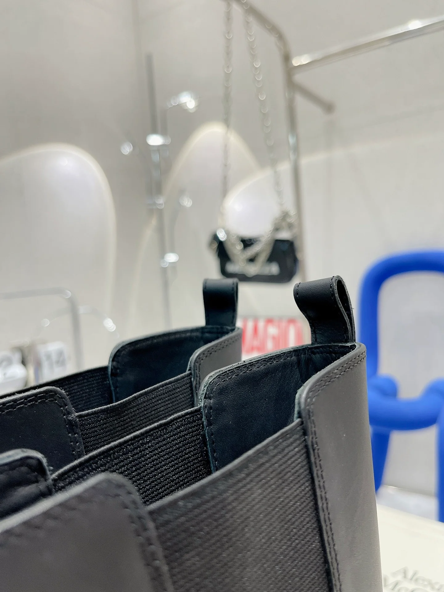 Коллекция McQueen 2022 года с подиума - Длинные сапоги - 2