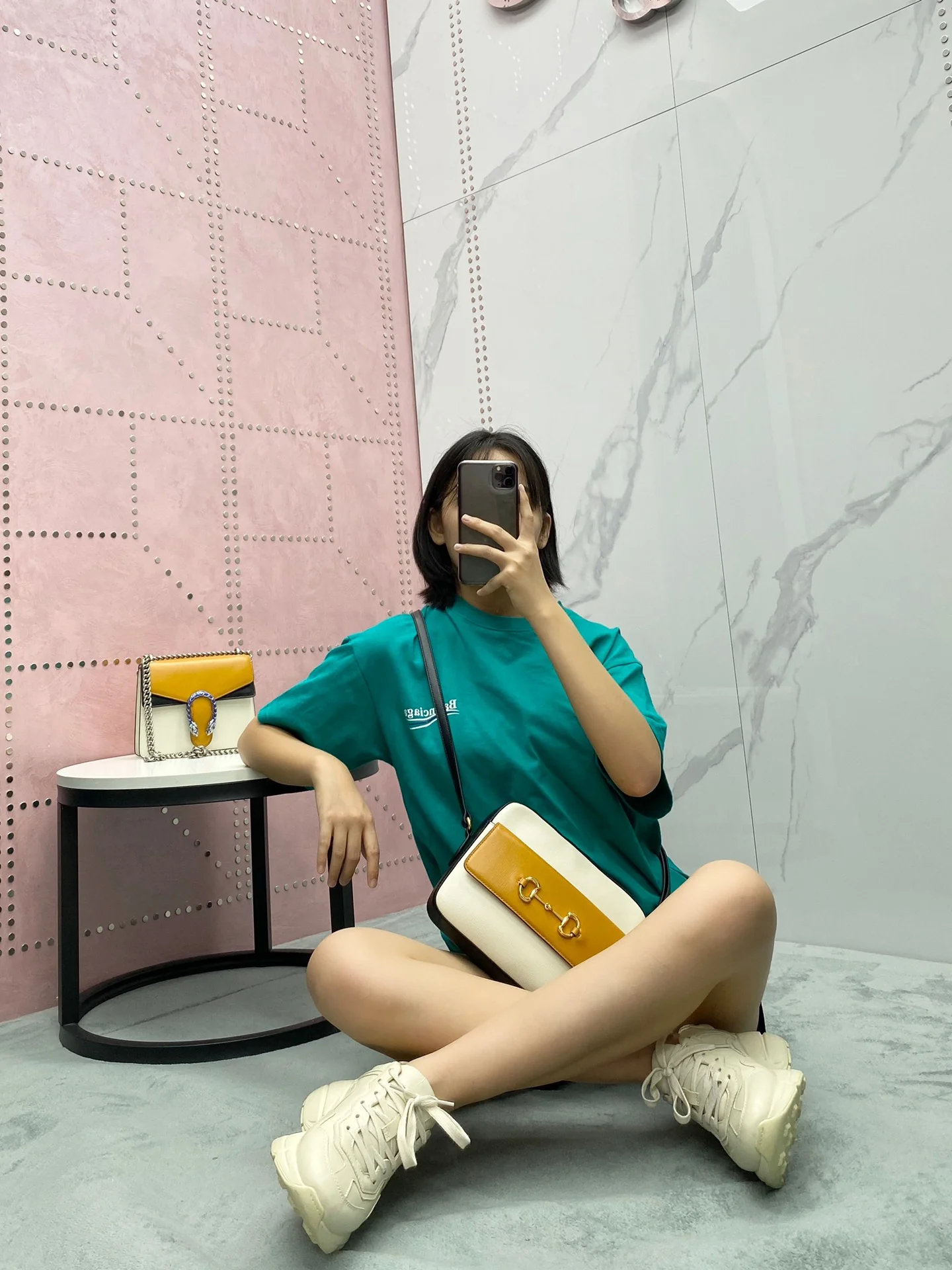 Сумка для фотоаппарата Gucci 1955 с пряжкой в ??виде подковы - 6