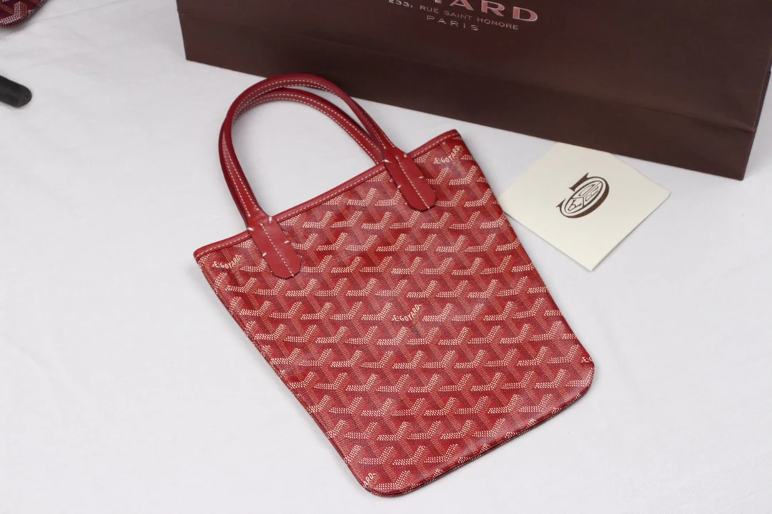 Мини-сумка Goyard 4