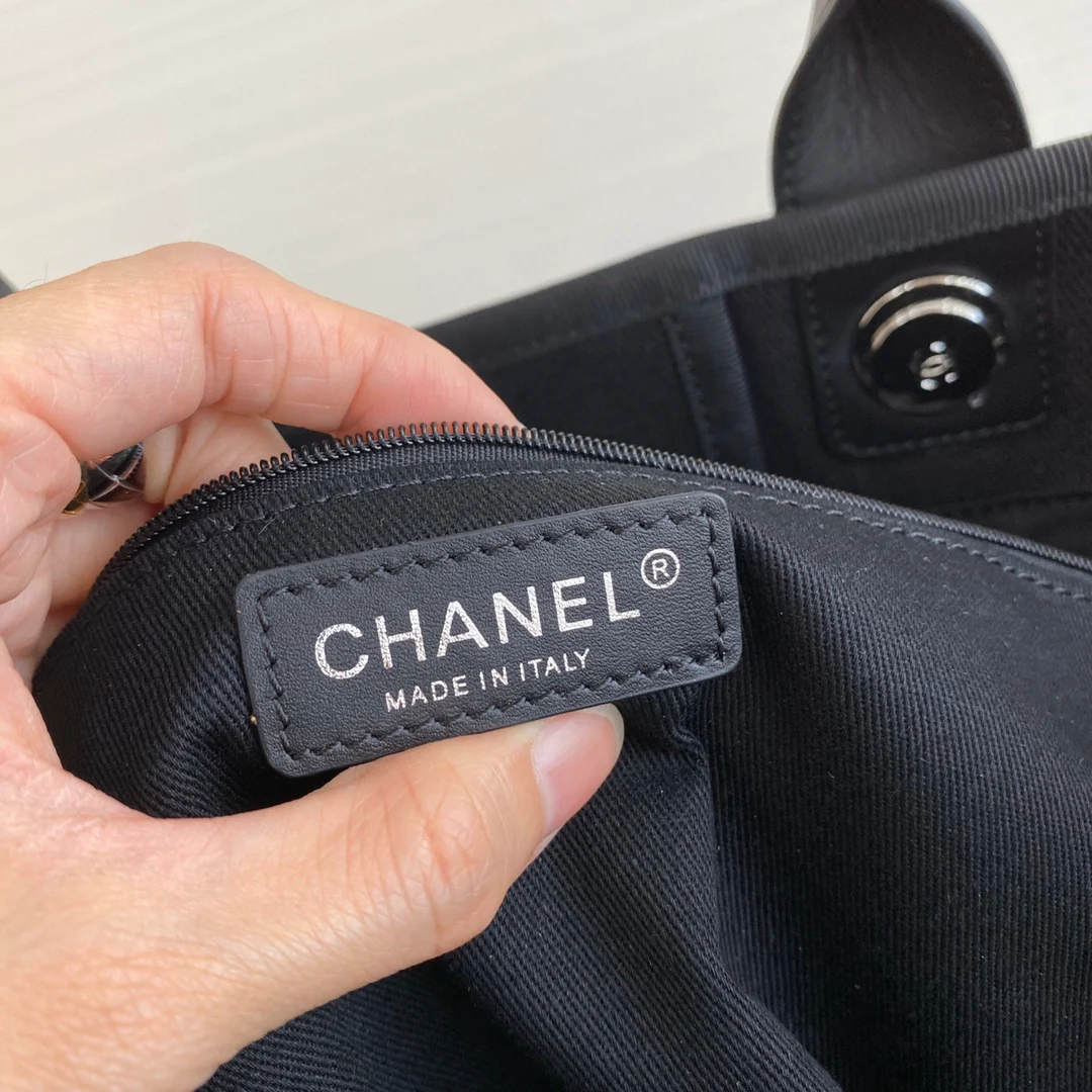 Большая пляжная сумка Chanel Pearl Black