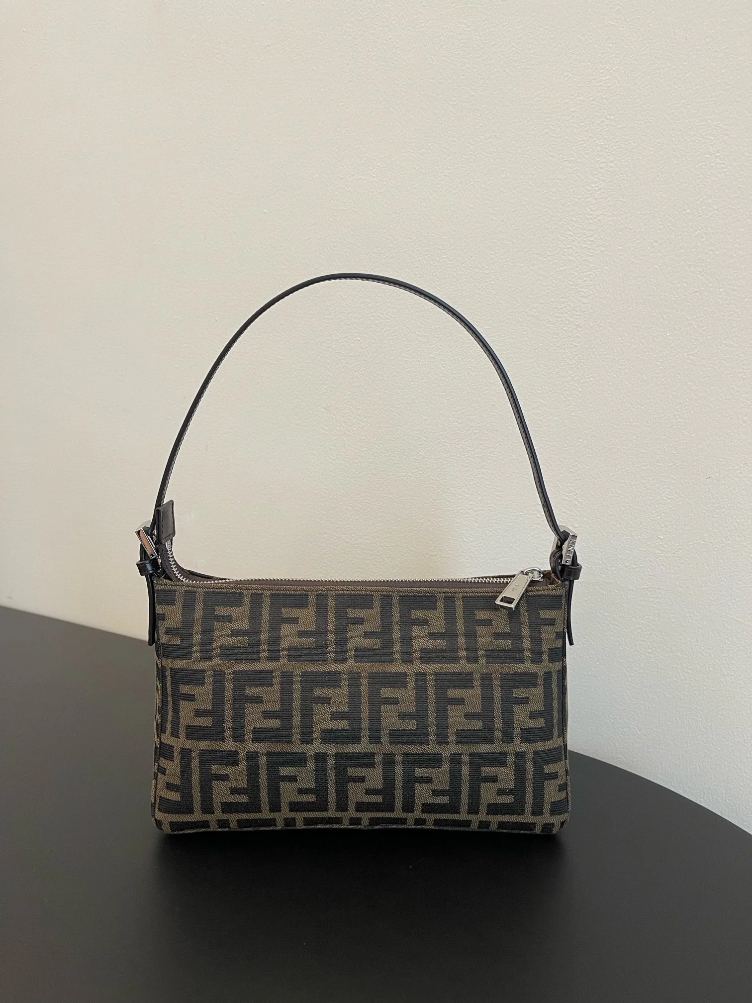 Винтажная сумка Fendi Monogram Canvas Underarm Bag