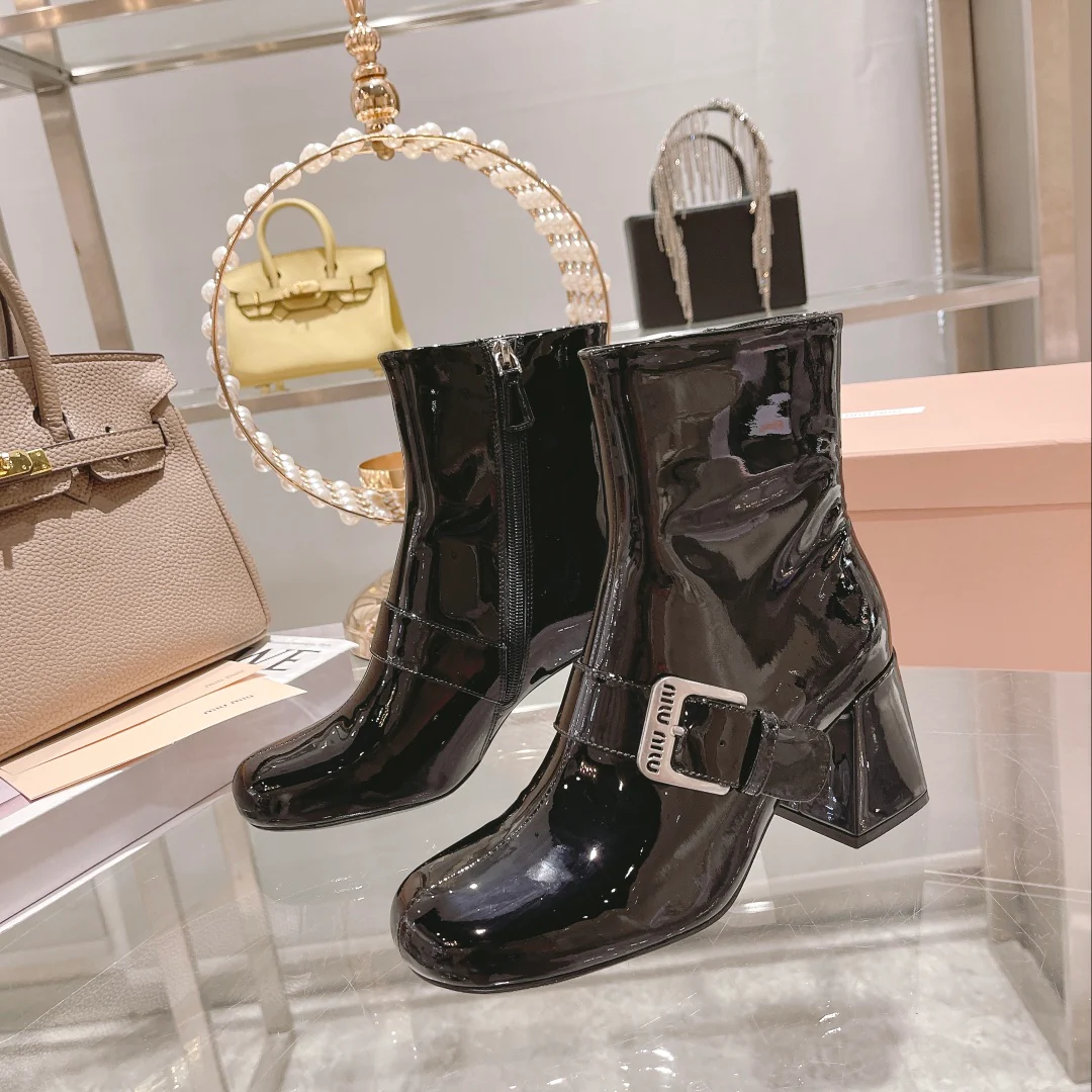 Ботильоны Miu Miu 22s с застежкой-молнией и металлической пряжкой - 1