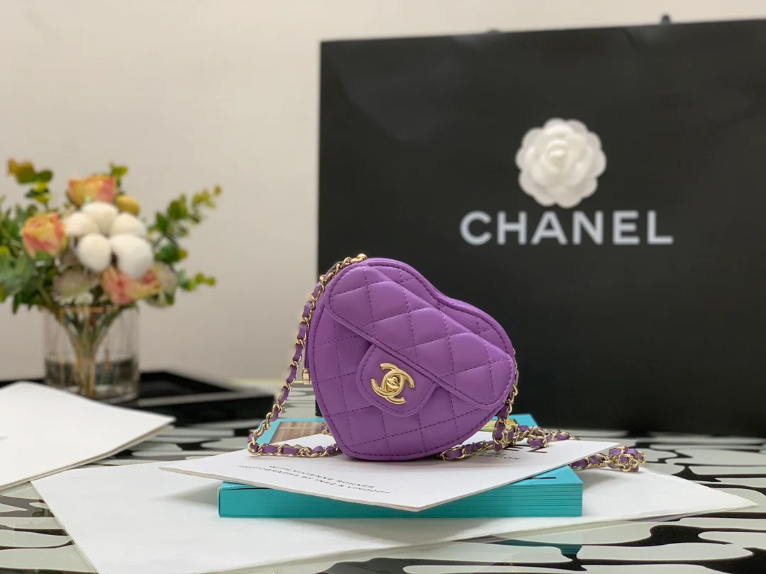 Сумка Chanel Heart с цепочкой и стеганым сердечком - Сумка из овечьей кожи в форме сердца - 8