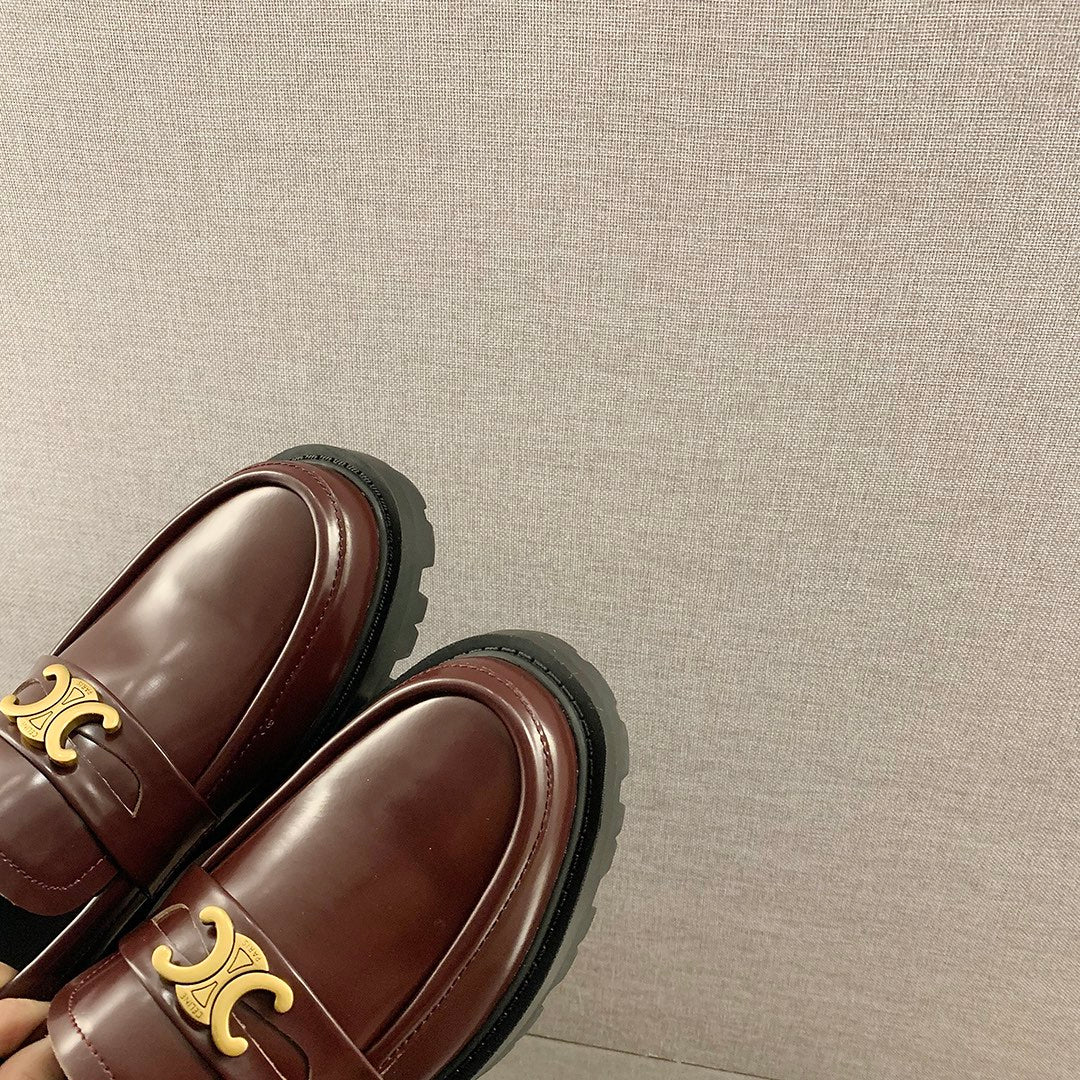 Новинка сезона весна/лето 2023 от Celine - Лоферы Arc de Triomphe - Коричневые