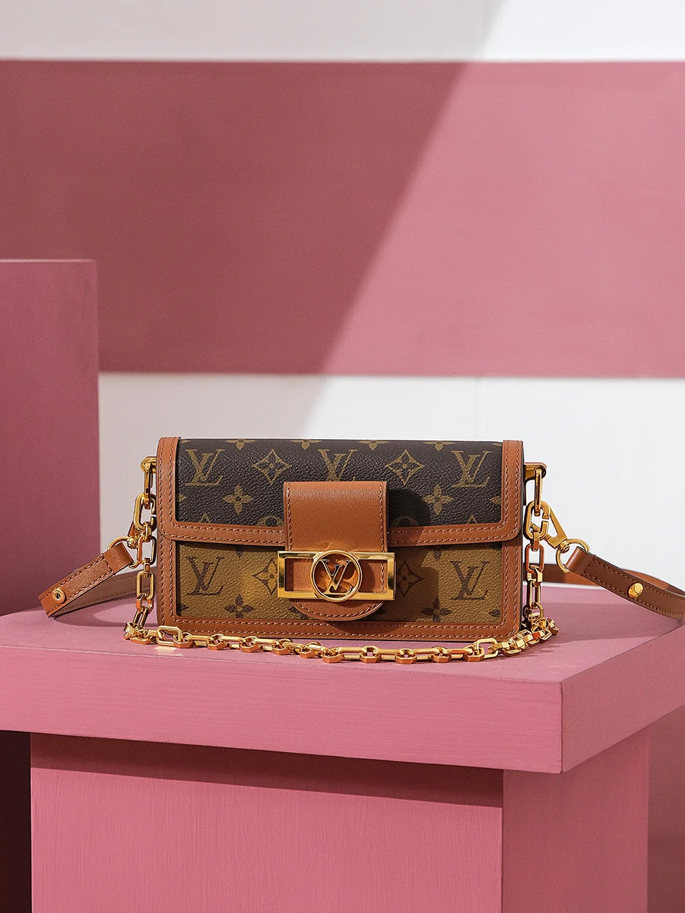 m46757-LV-dauphine-east-west-Shoulder/Crossbody Bag