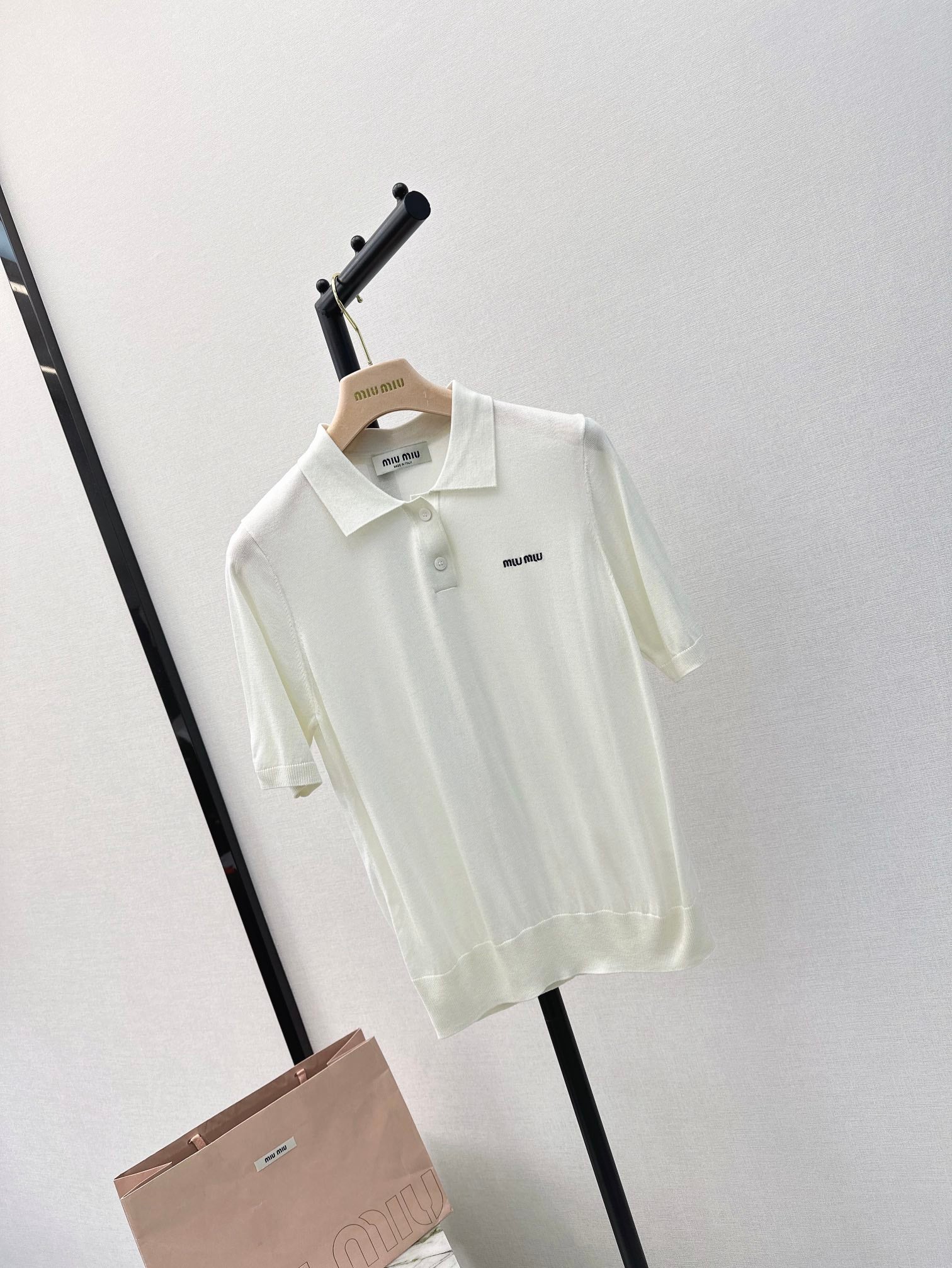 Miu Miu - 2404 - 24ss Весенне-летний новый вязаный свитер-поло - Белый