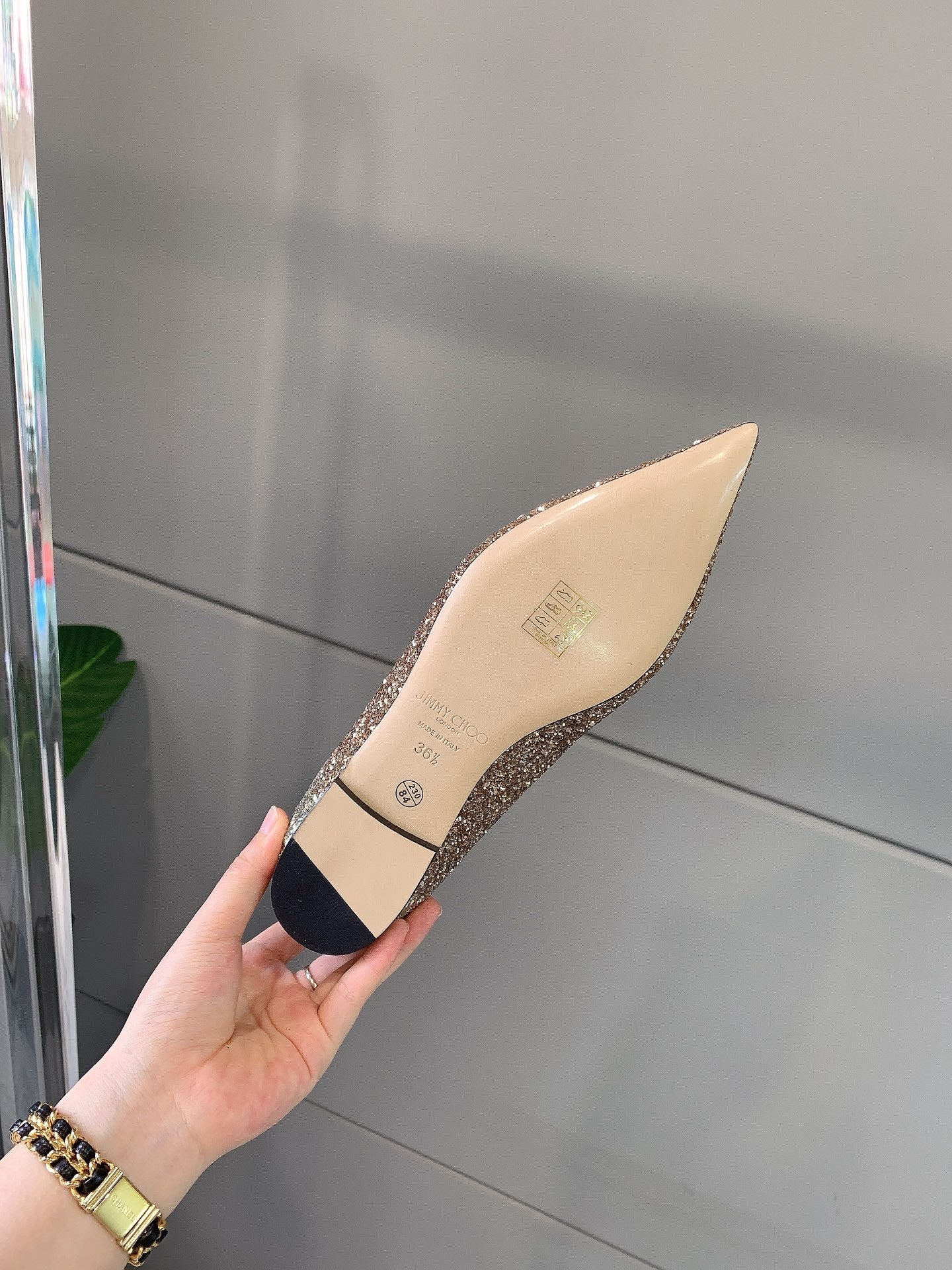 Блестящие балетки Джимми с острым носком