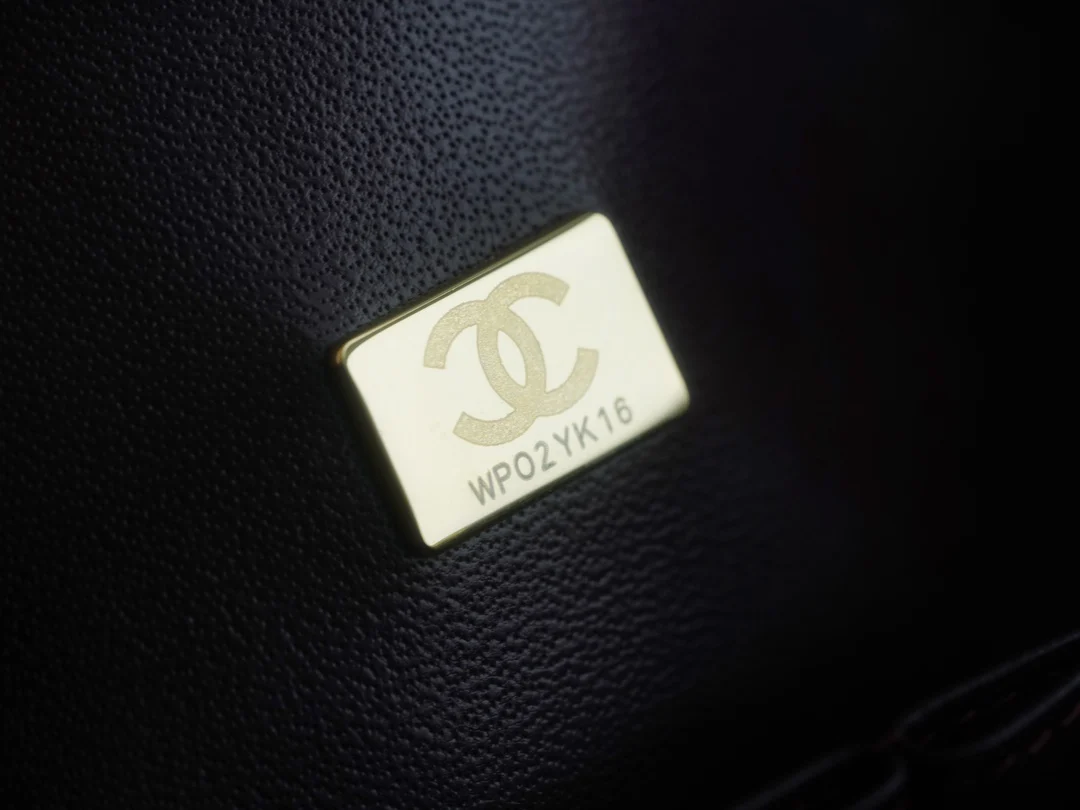 Chanel Classic Flap Caviar Black Small