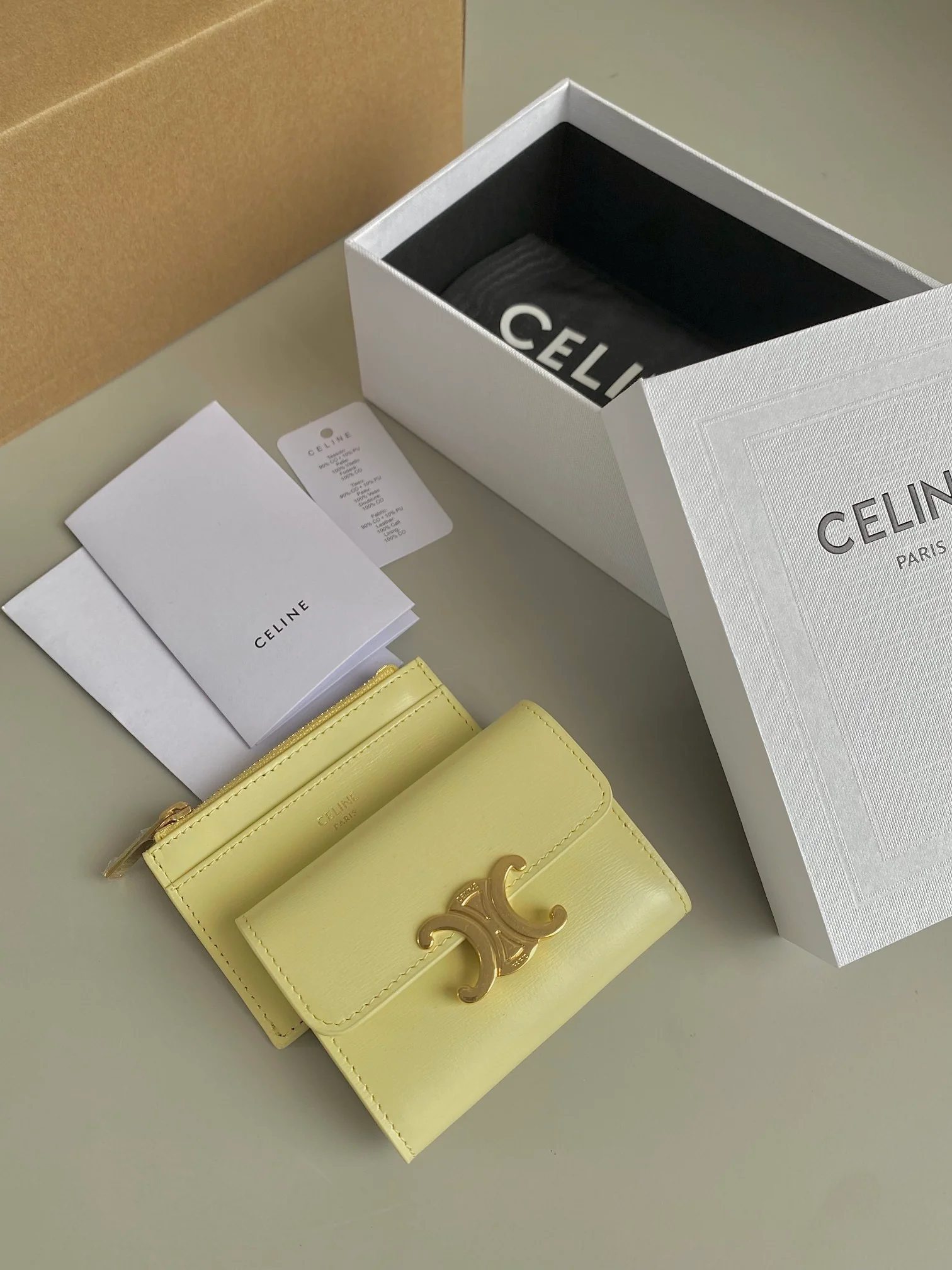 Универсальный кошелек-держатель для карт Celine Triomphe 2-в-1 - светло-желтый