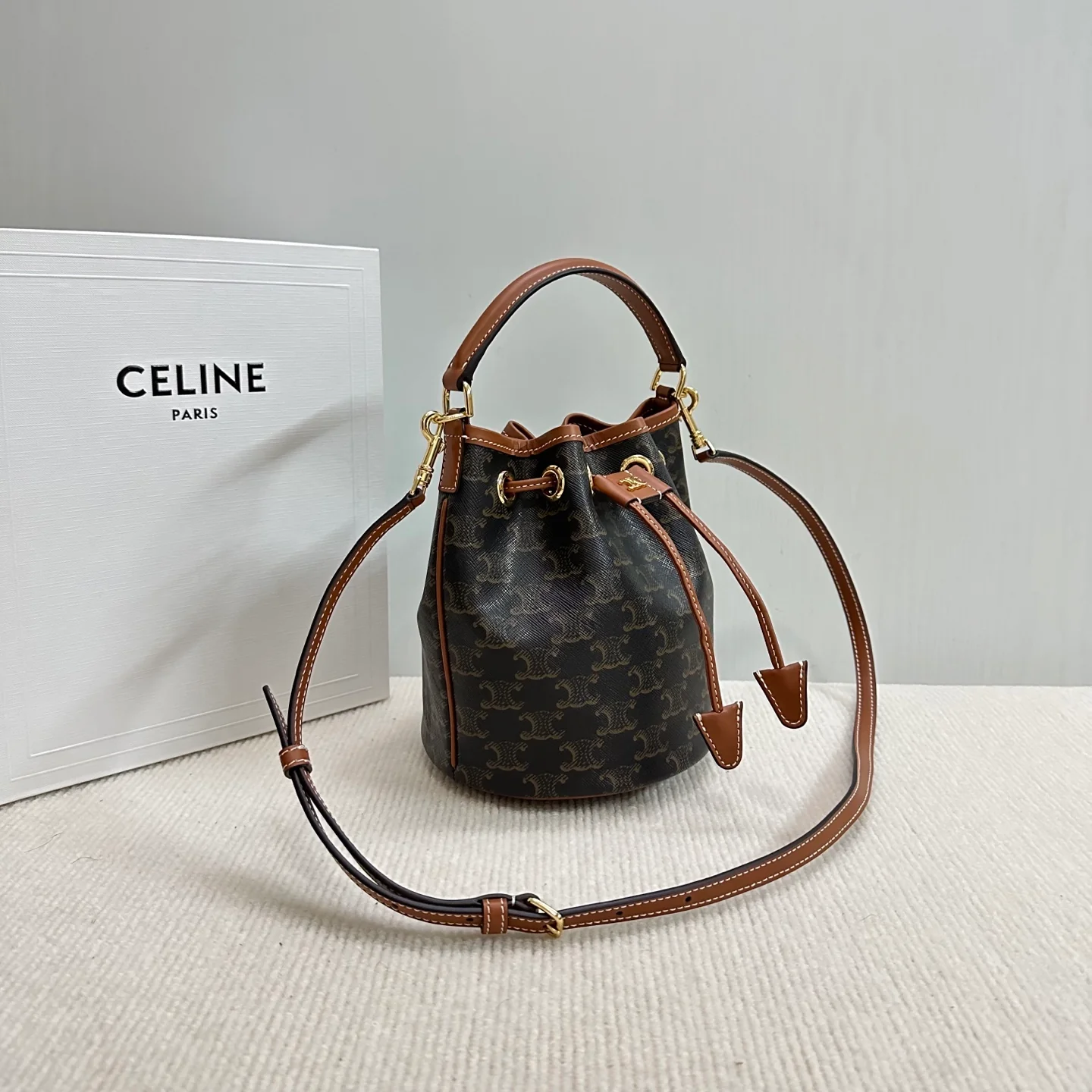 Сумка-ведро Celine Clara на завязках - маленькая