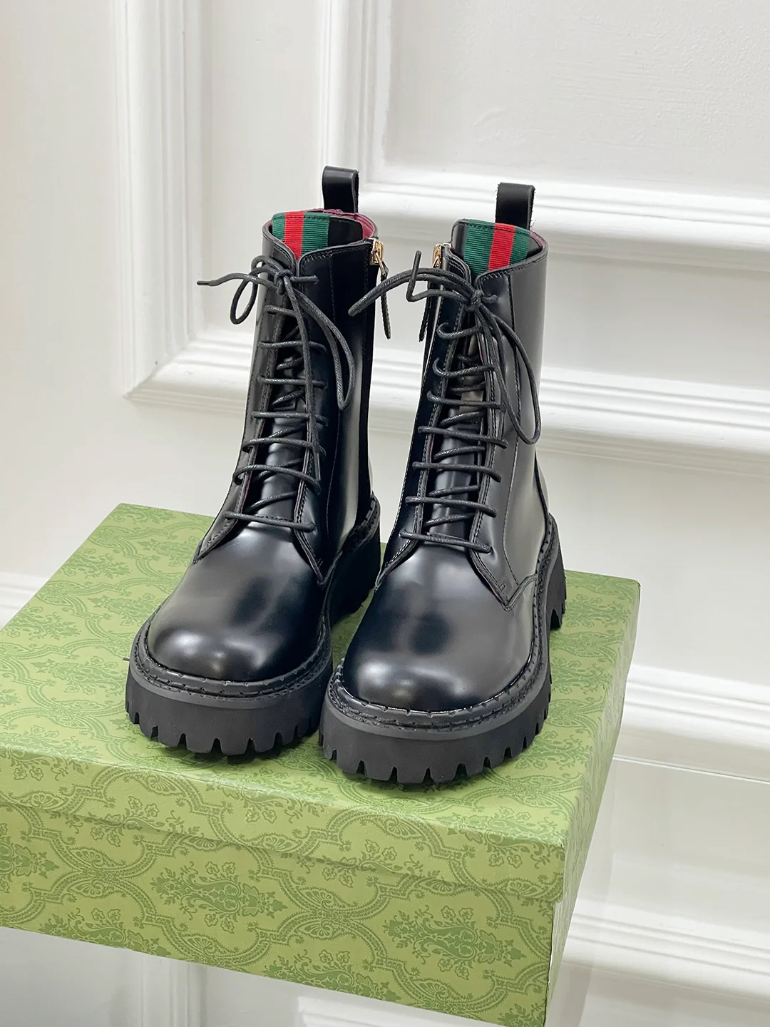 Ботинки Gucci Dr. Martens 2024 — черные