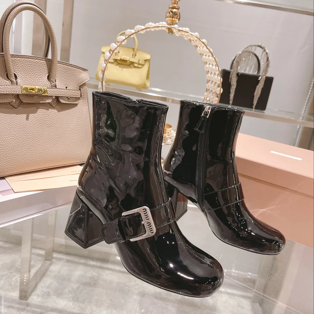 Ботильоны Miu Miu 22s с застежкой-молнией и металлической пряжкой - 1