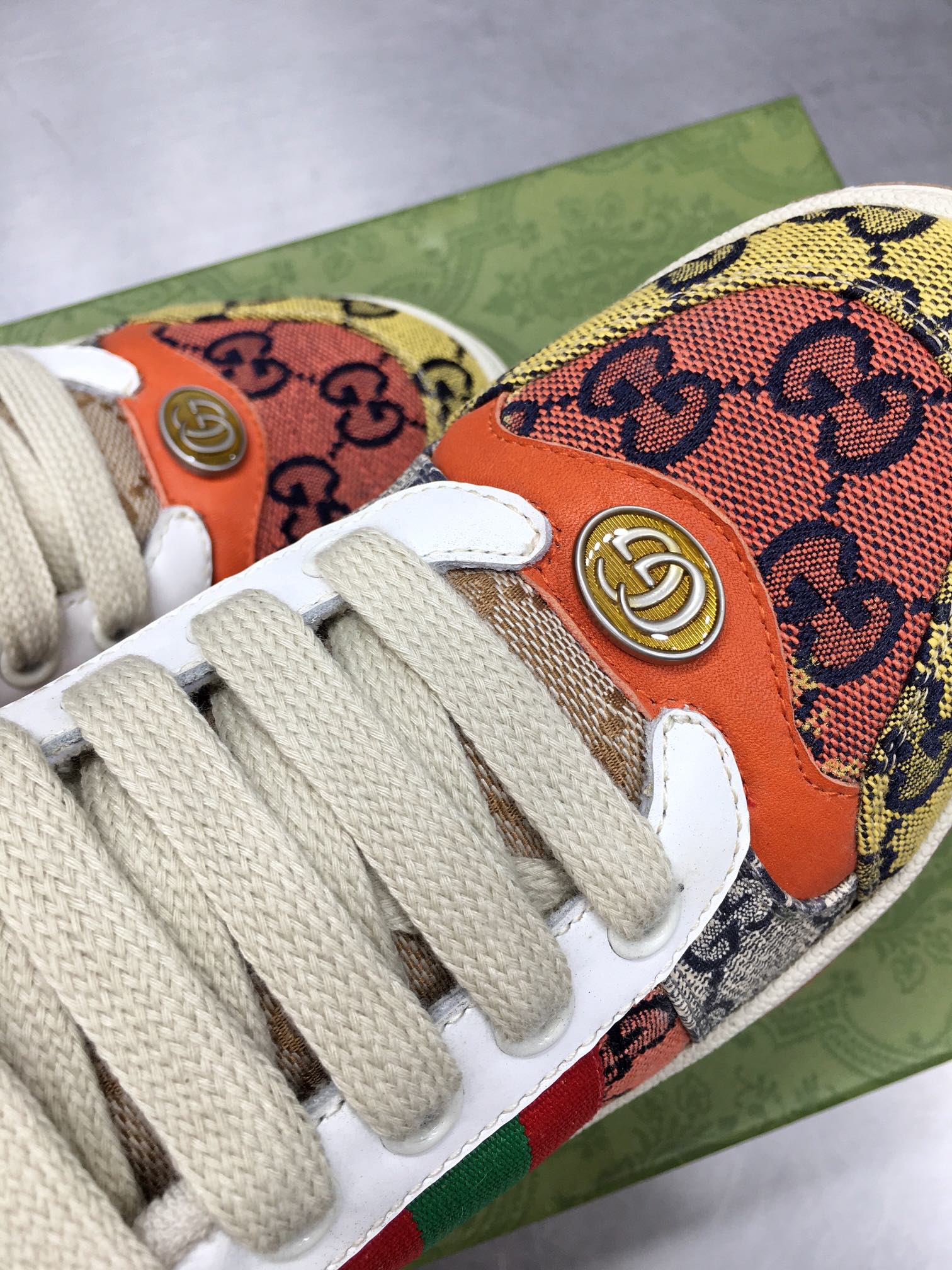 Gucci - Грязные кроссовки - Кроссовки - 10