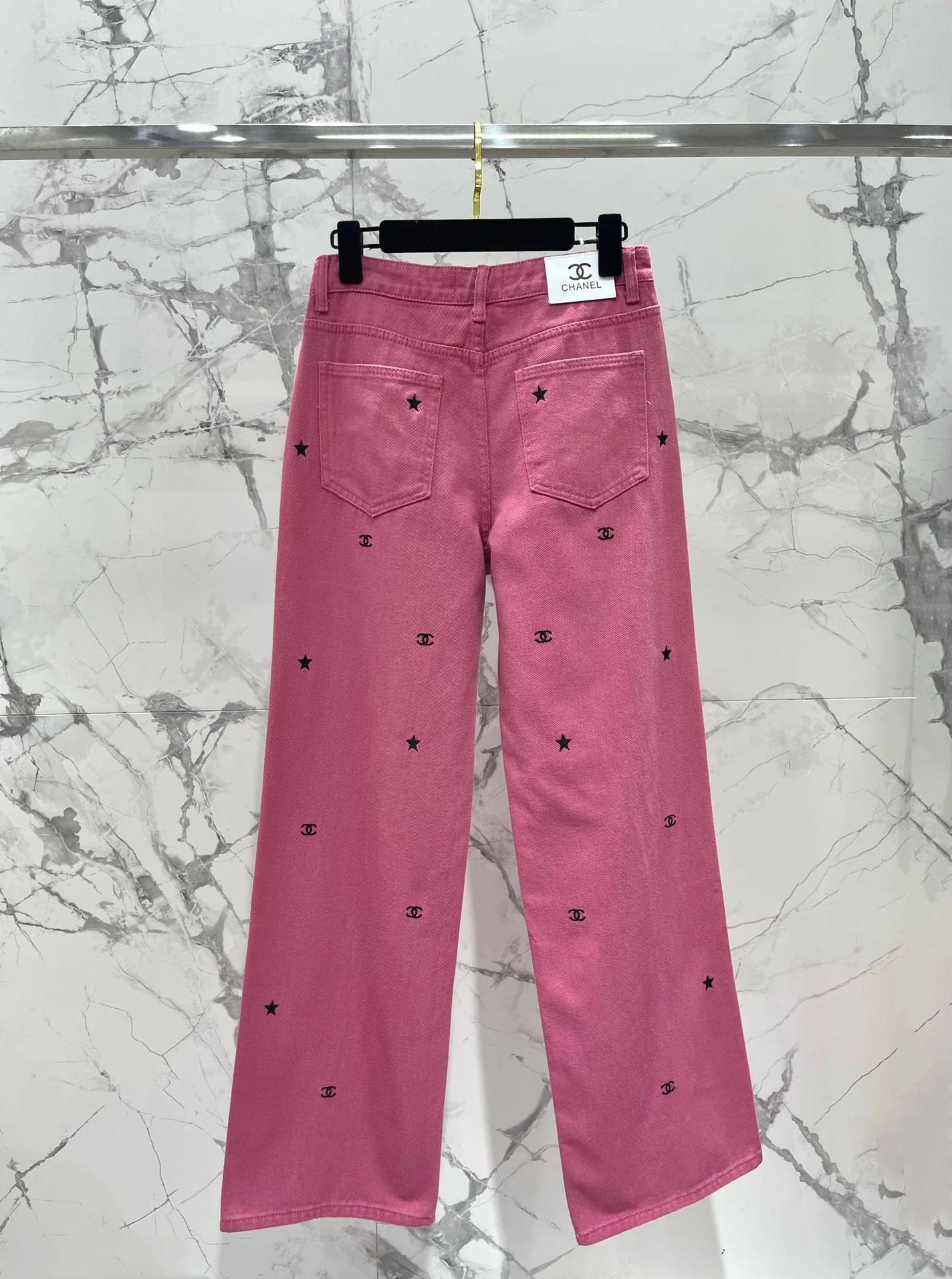 Джинсы прямого кроя Chanel 2403 со звездным узором
