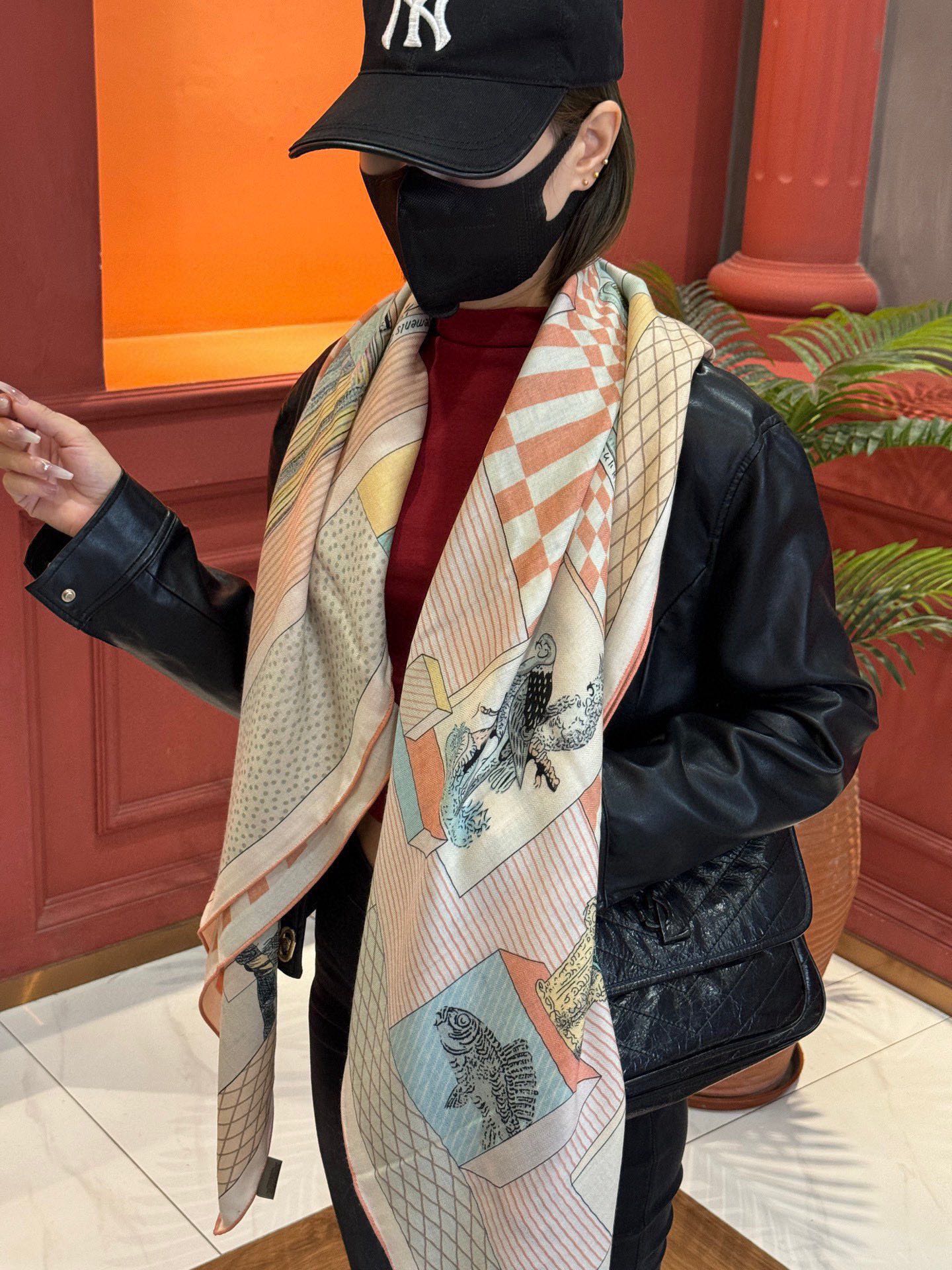 Hermes - Новый шарф Большого театра - 140-140