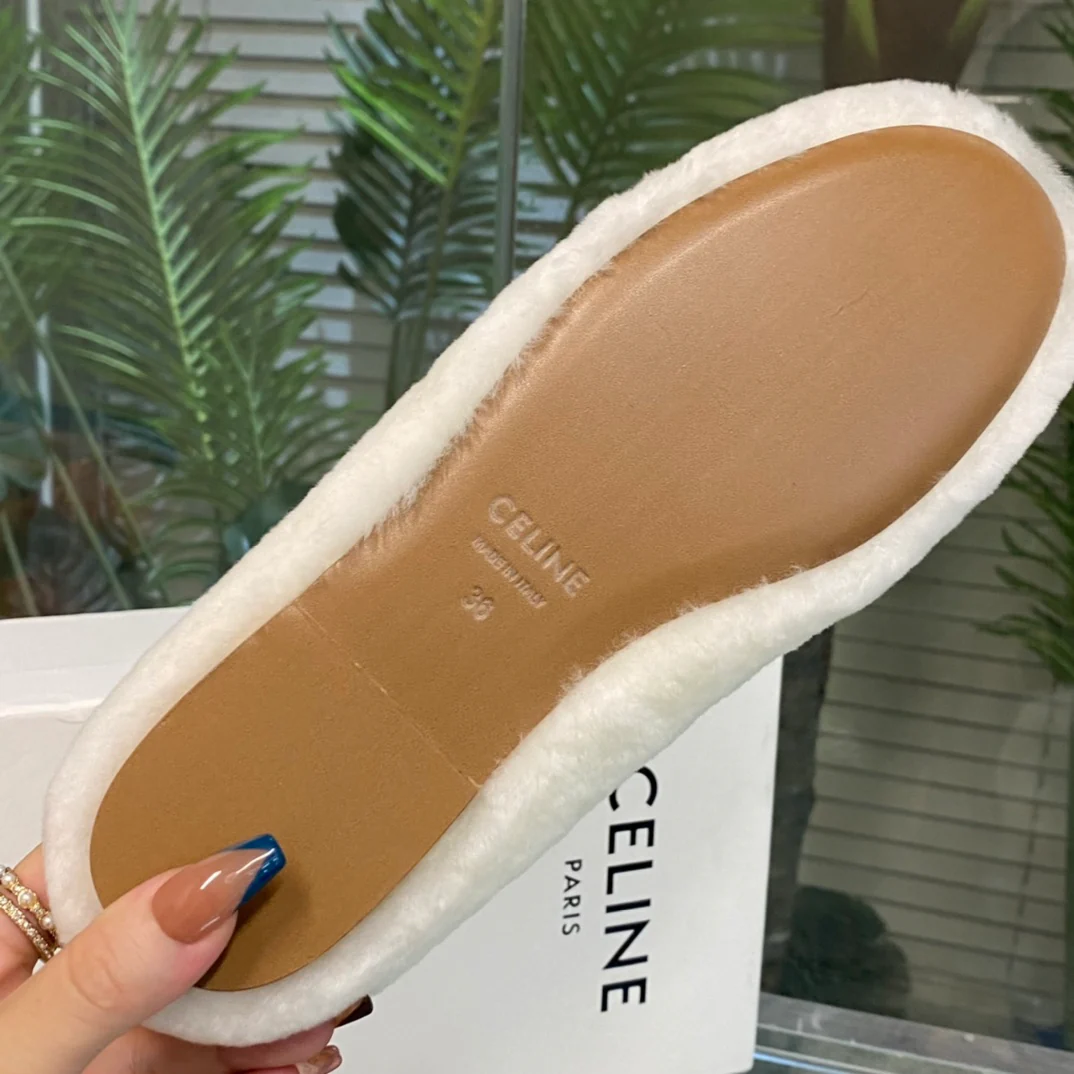 Новые шерстяные лоферы Celine 22fw осень/зима - кулон 