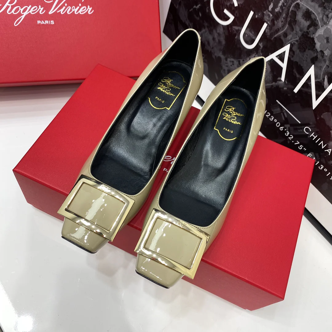 RV-4-5 см, рог и акценты цвета слоновой кости.