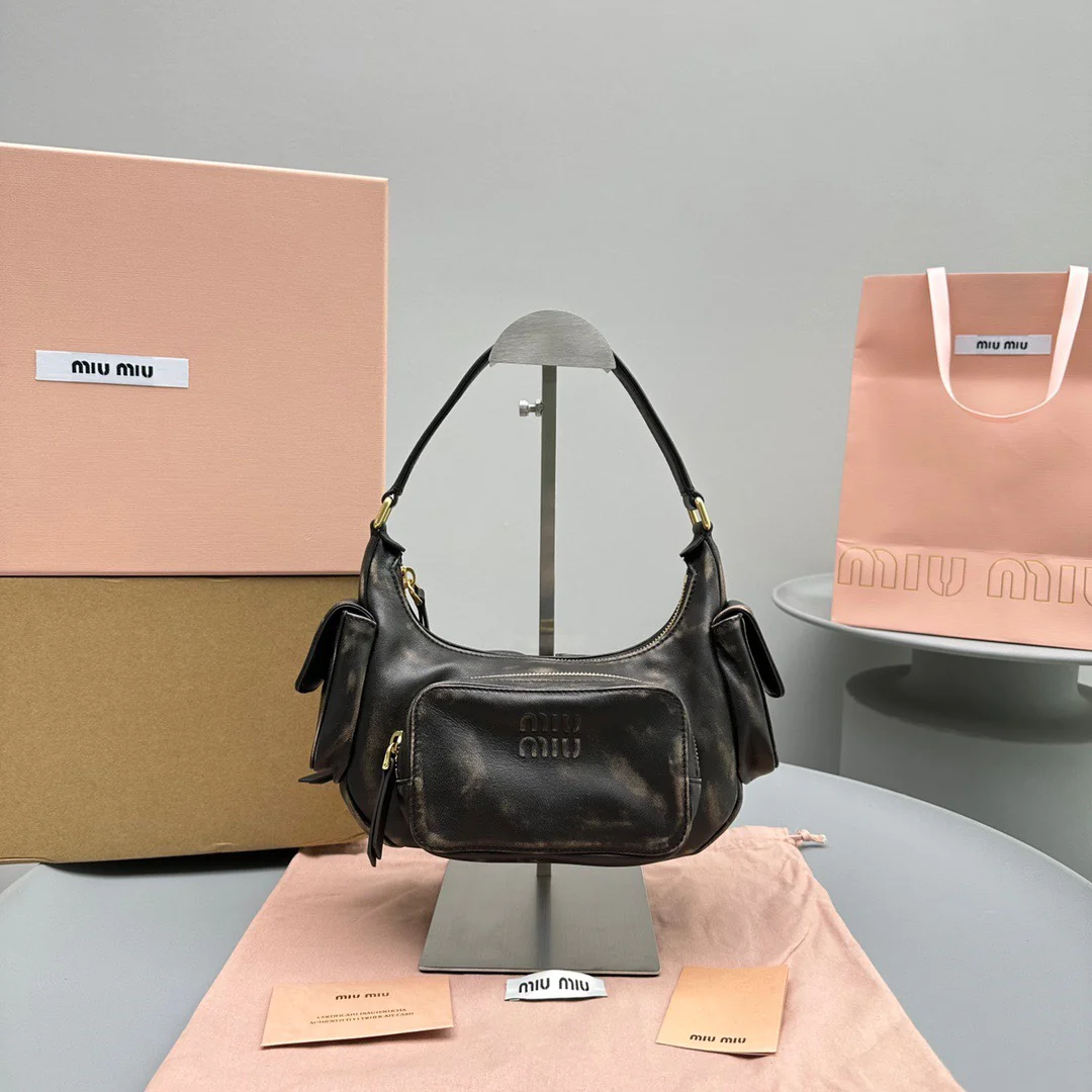 Сумка-карман Miu Miu из кожи наппа — винтажный коричневый