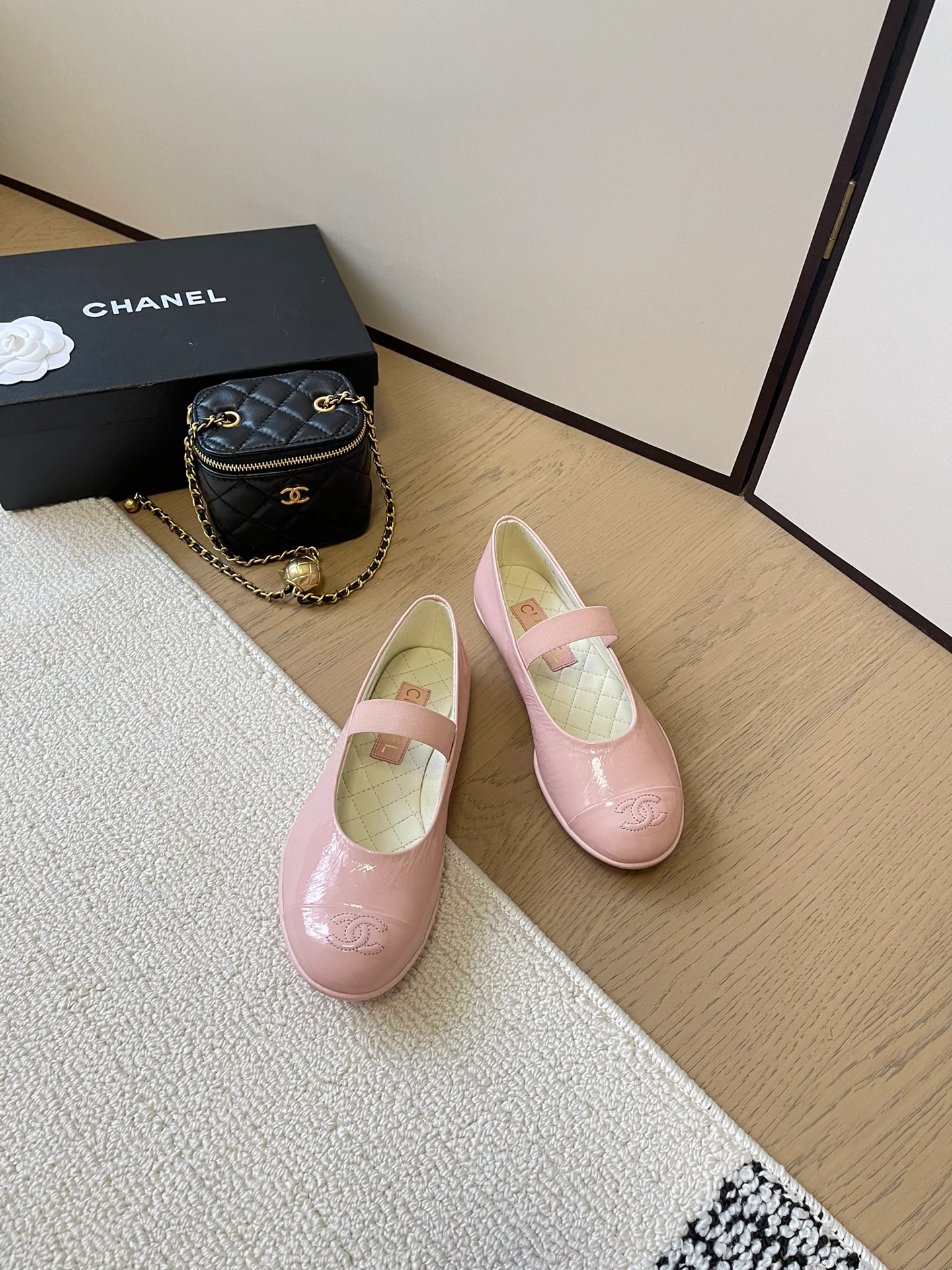 Балетки Chanel 2024 - розовые