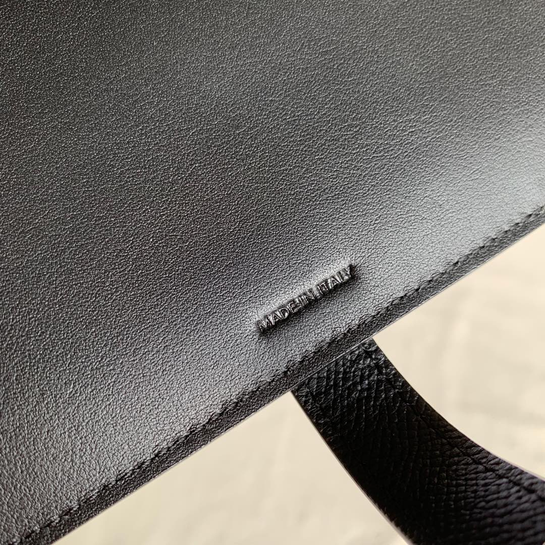 Длинный кошелек Celine - Кошелек с ремешком из крупнозернистой телячьей кожи - 7