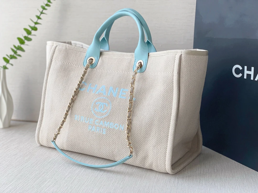 Пляжная сумка Chanel из коллекции Весна/Лето 2022 - Синяя - Большая