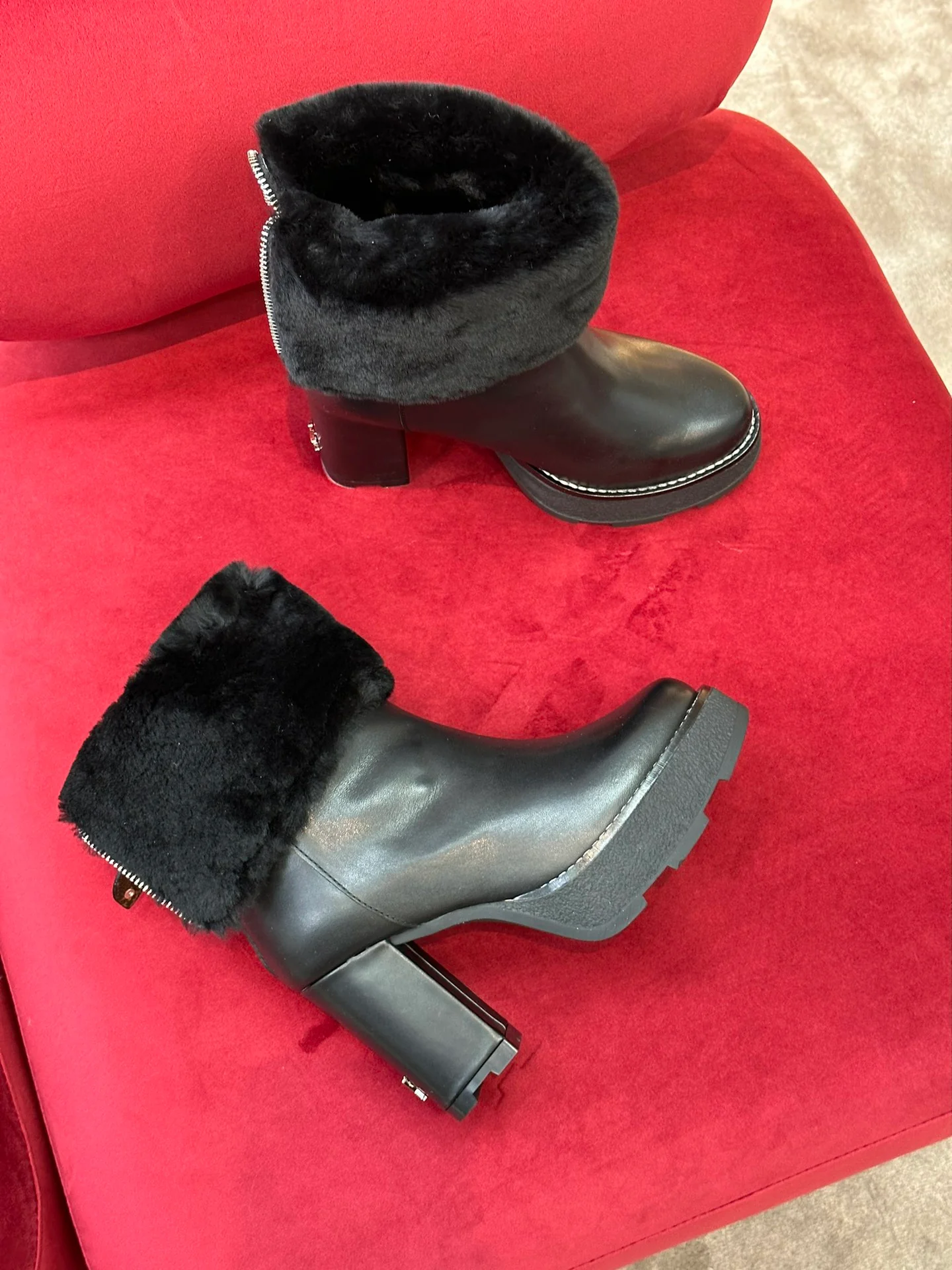 LV - Новинка сезона осень/зима 2022 - Ботинки на массивном каблуке и платформе (двусторонние)