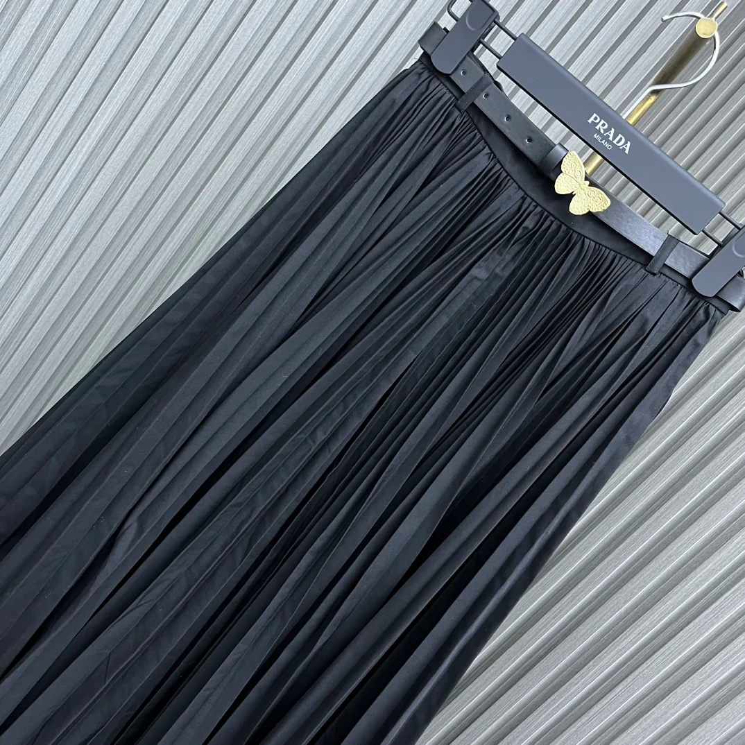 Dior - Новинка 2403-24 - Макси-платье с поясом и плиссировкой - Черное