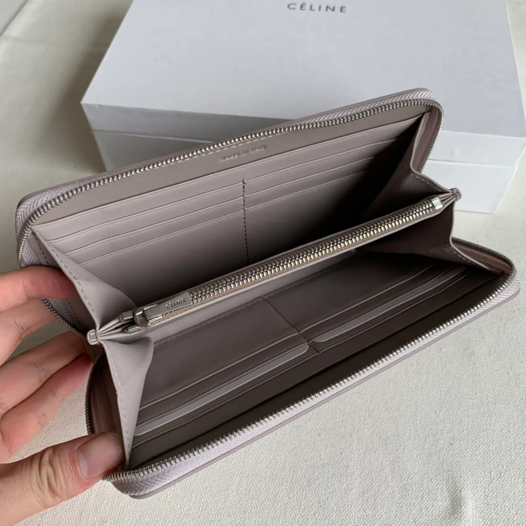 Кошелек Celine с длинной молнией — темно-серый с узором ?водная рябь?.