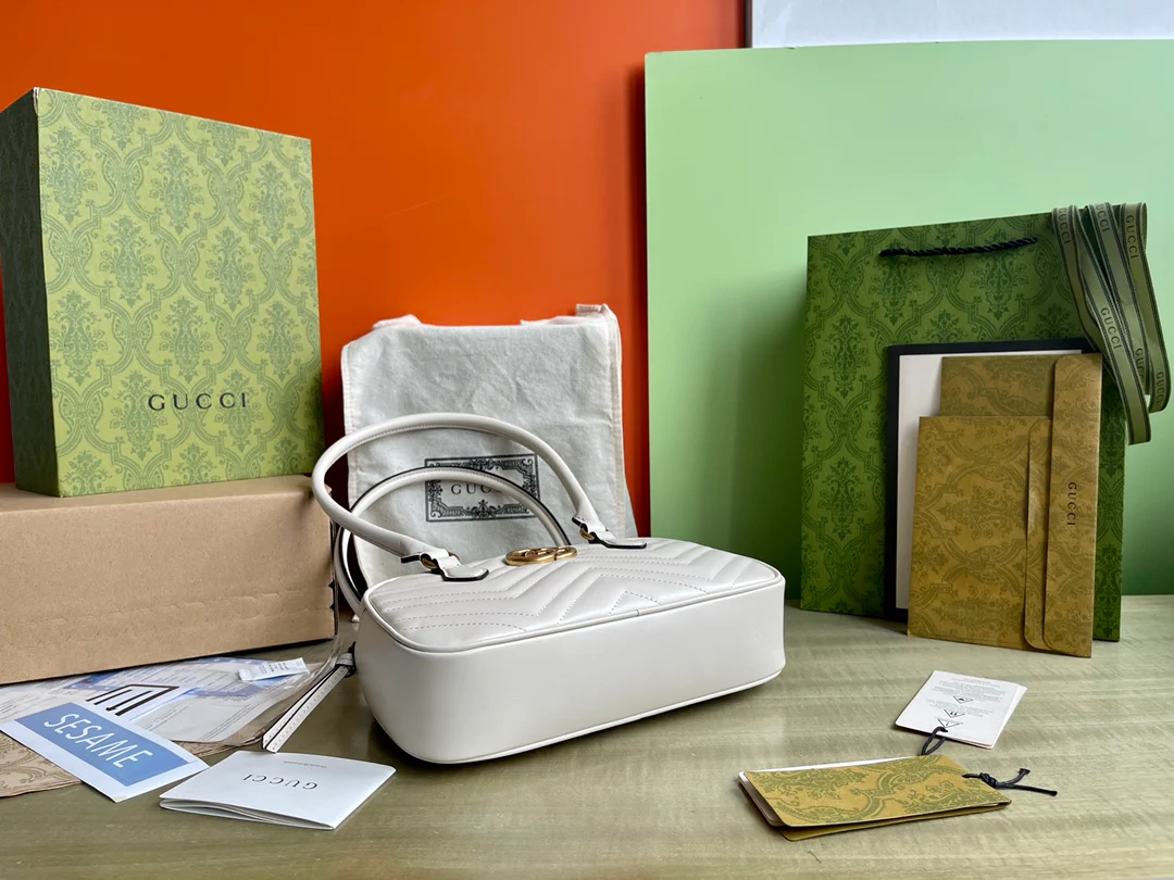 Сумка Gucci Marmont - белая