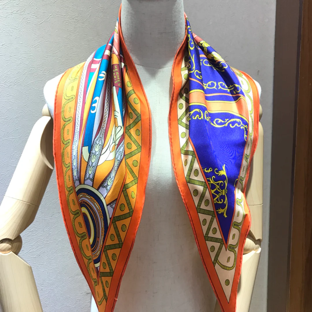 Hermes - Новейший шарф Garden Diamond - 100% - Твиловый шелк - 43 - 115 см - 5