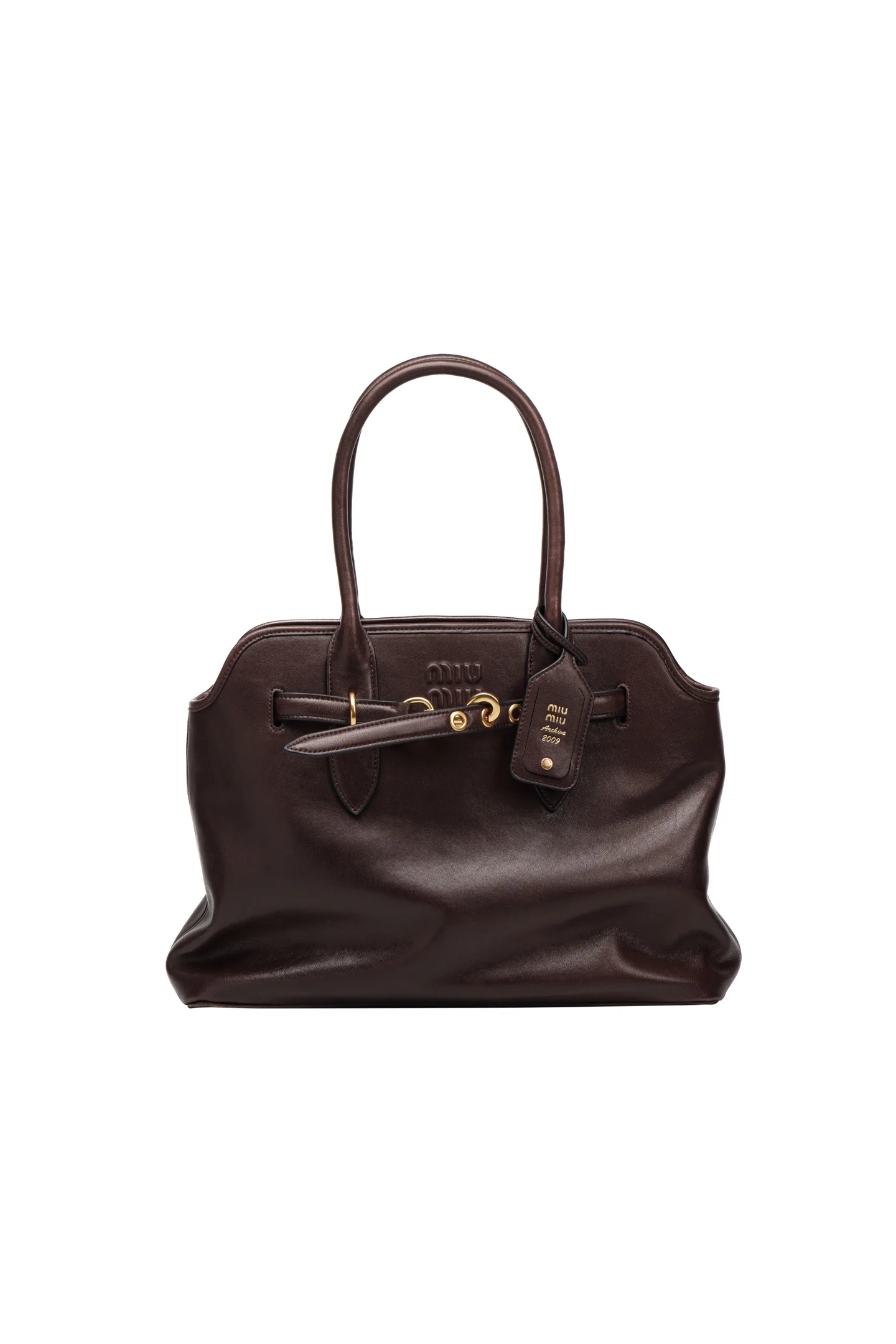 Сумка Miu Miu Aventure из кожи наппа, средний размер, изготовлена ??из древесины вереска.