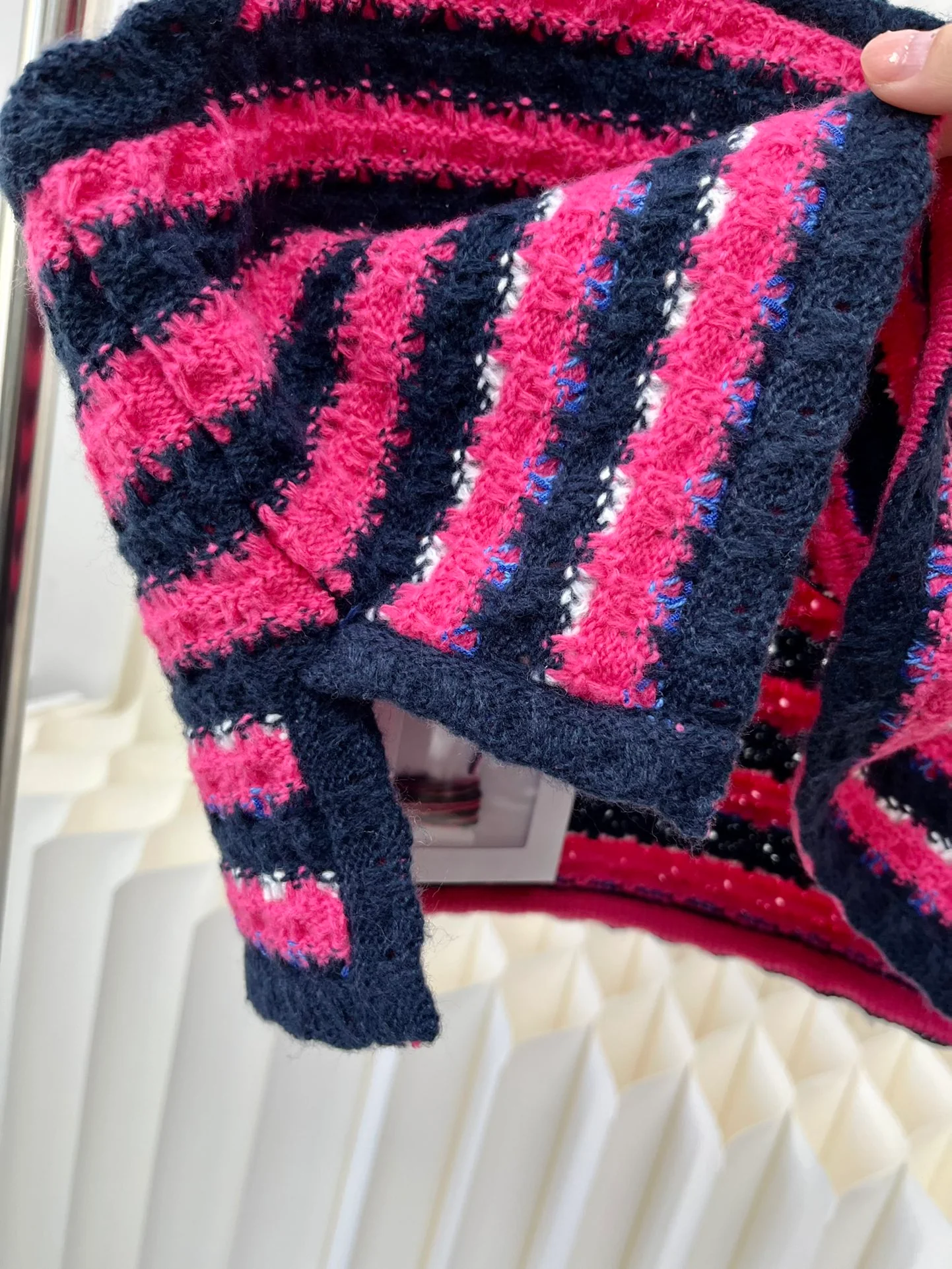 Chanel 2403 - Полосатый жилет с круглым вырезом - Персиковый