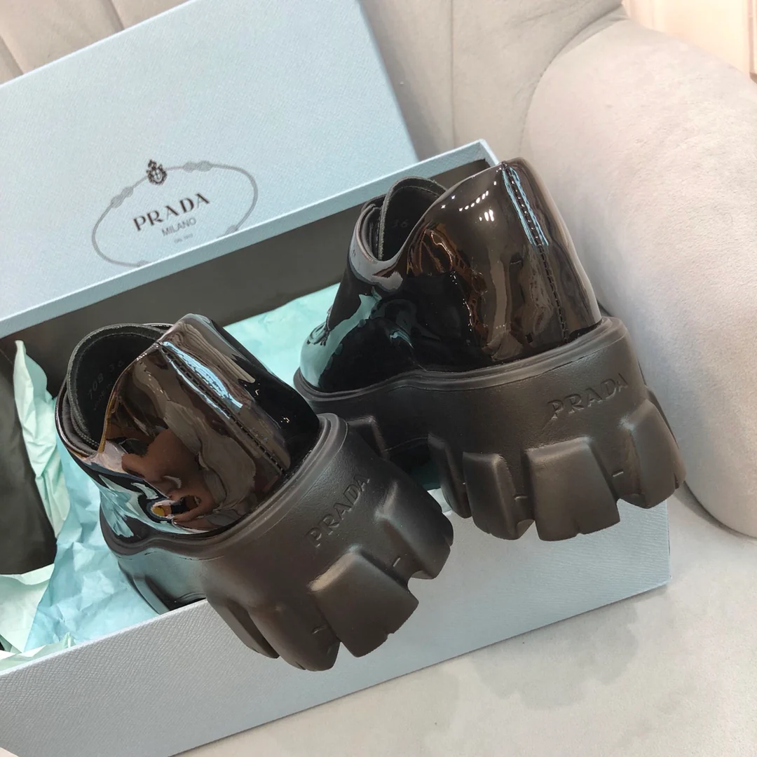 Обувь Prada - Pard Monolith - Лоферы на платформе - Черные