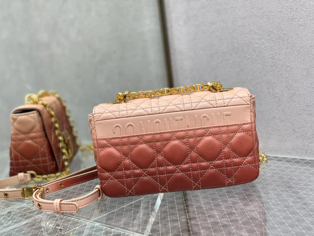 Dior Caro Large 28cm Градиентный розовый телячий мех
