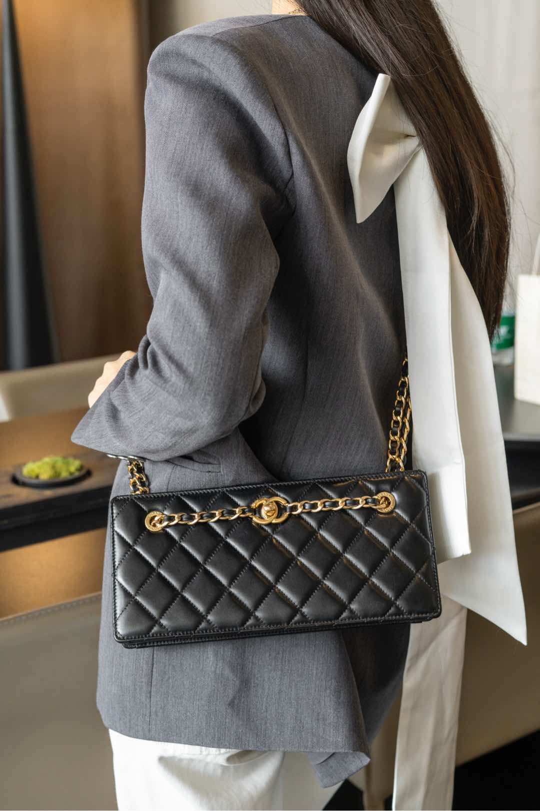 Сумка для ужина в стиле ретро с подиумом, 24 карата - черная.