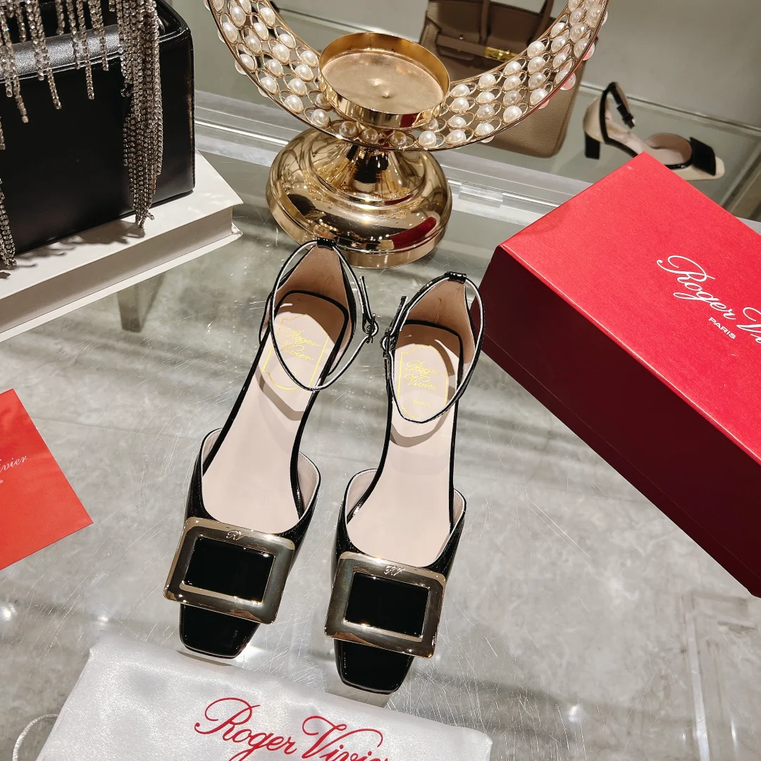 Обувь RV Shoes - Новинка ранней весны 2023 года - Полые сандалии - Черные - 1