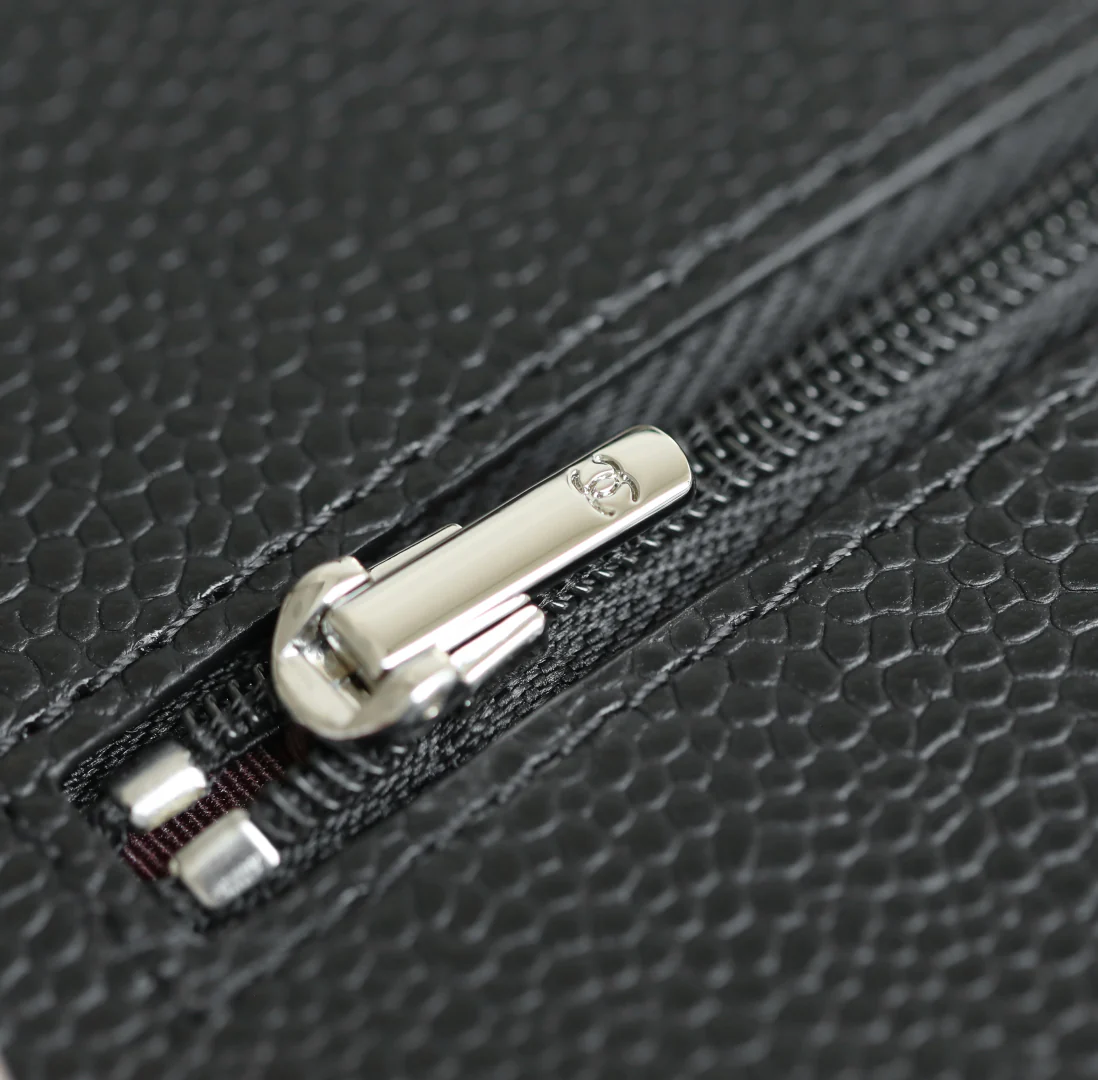 Chanel WOC Черное золото