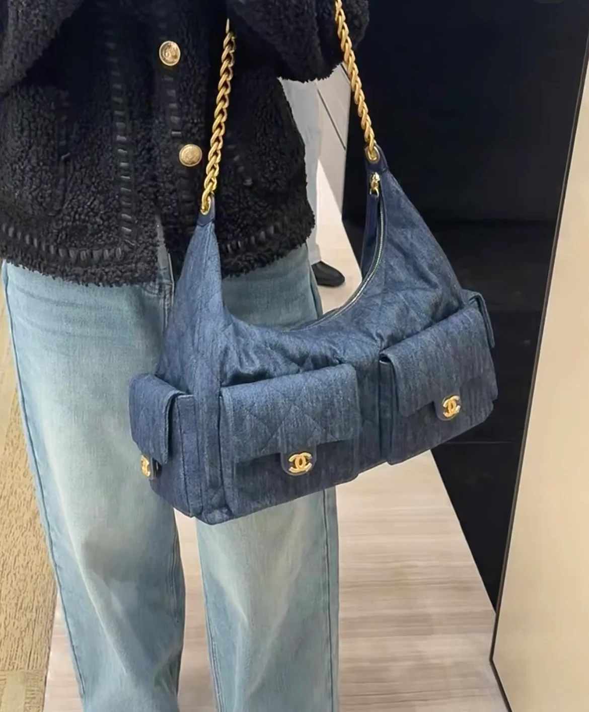 Chanel 25 Chobo Denim Small - Темно-синий