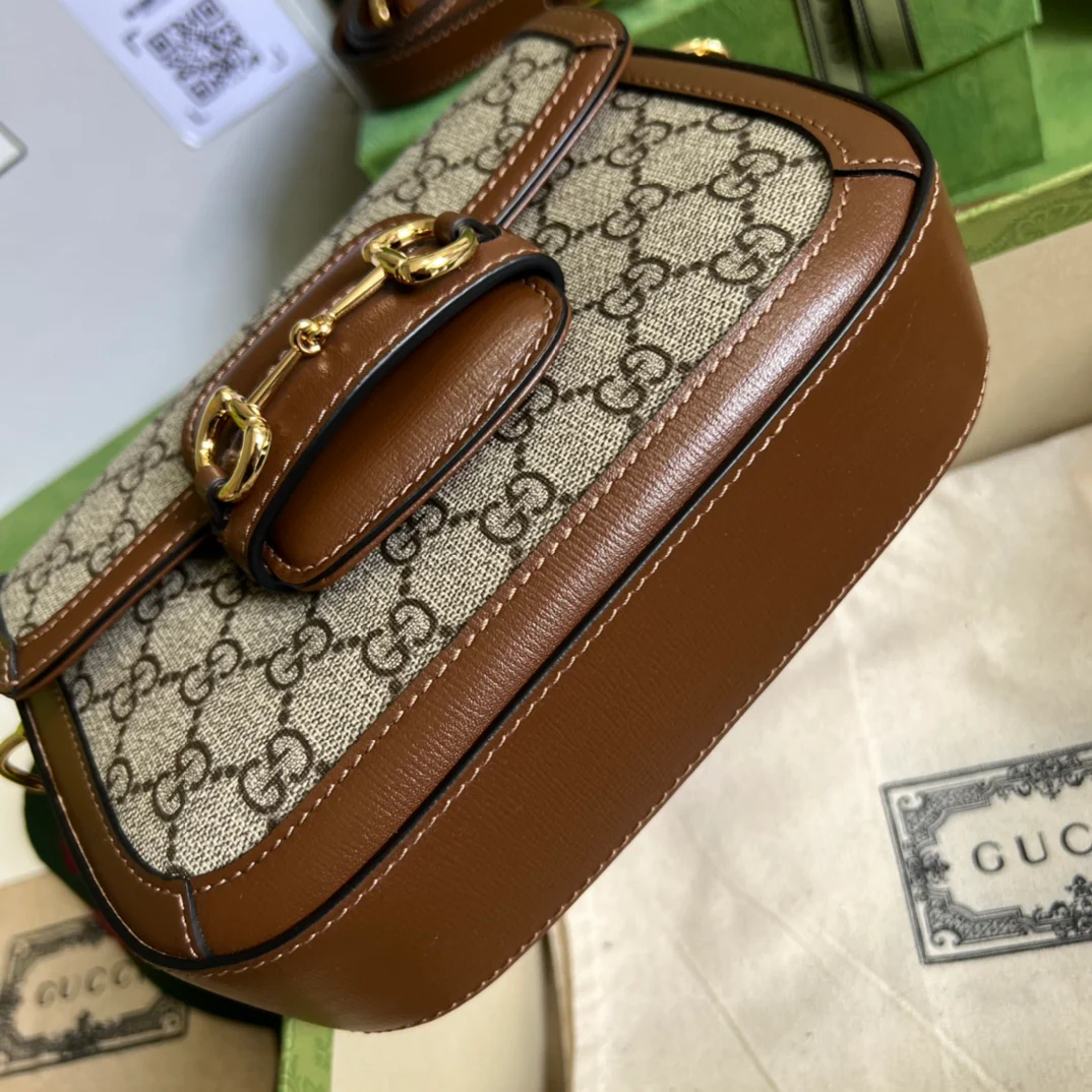 Мини-сумка Gucci Saddle Bag, коричневая, 20 см x 5 x 14 x 5 см