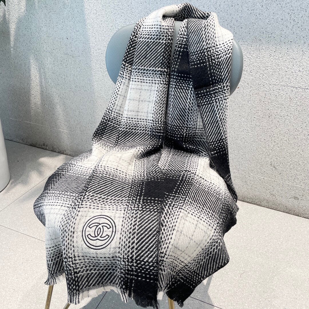 Шарф Chanel в клетку - 70 см - 200 см - 100% кашемир