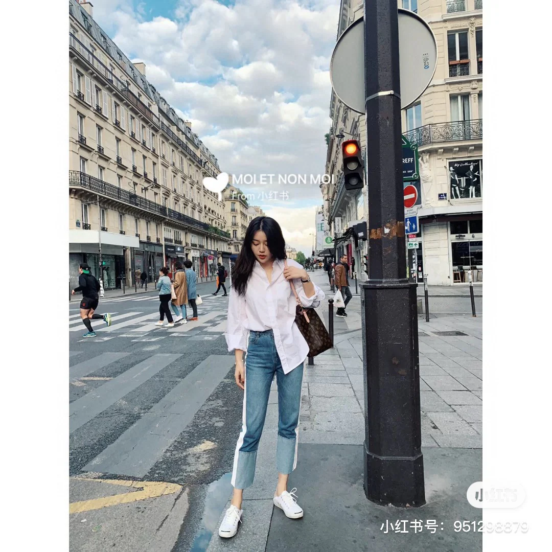 m44022-LV-2019 Весенняя коллекция - сумка-ведро neonoe (фото на теле)