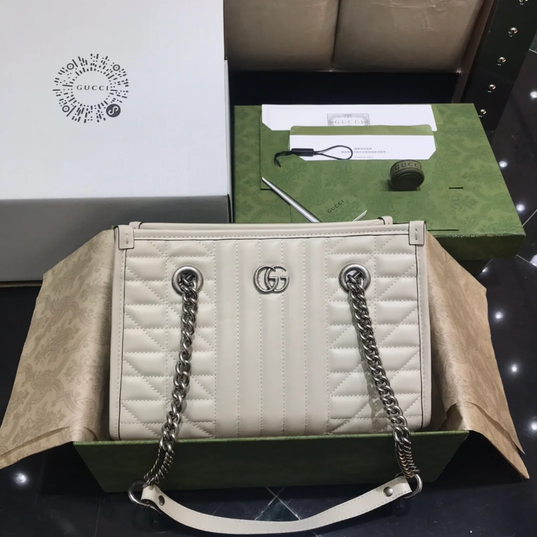 Маленькая сумка-тоут Gucci Marmont Geometric Series - 1