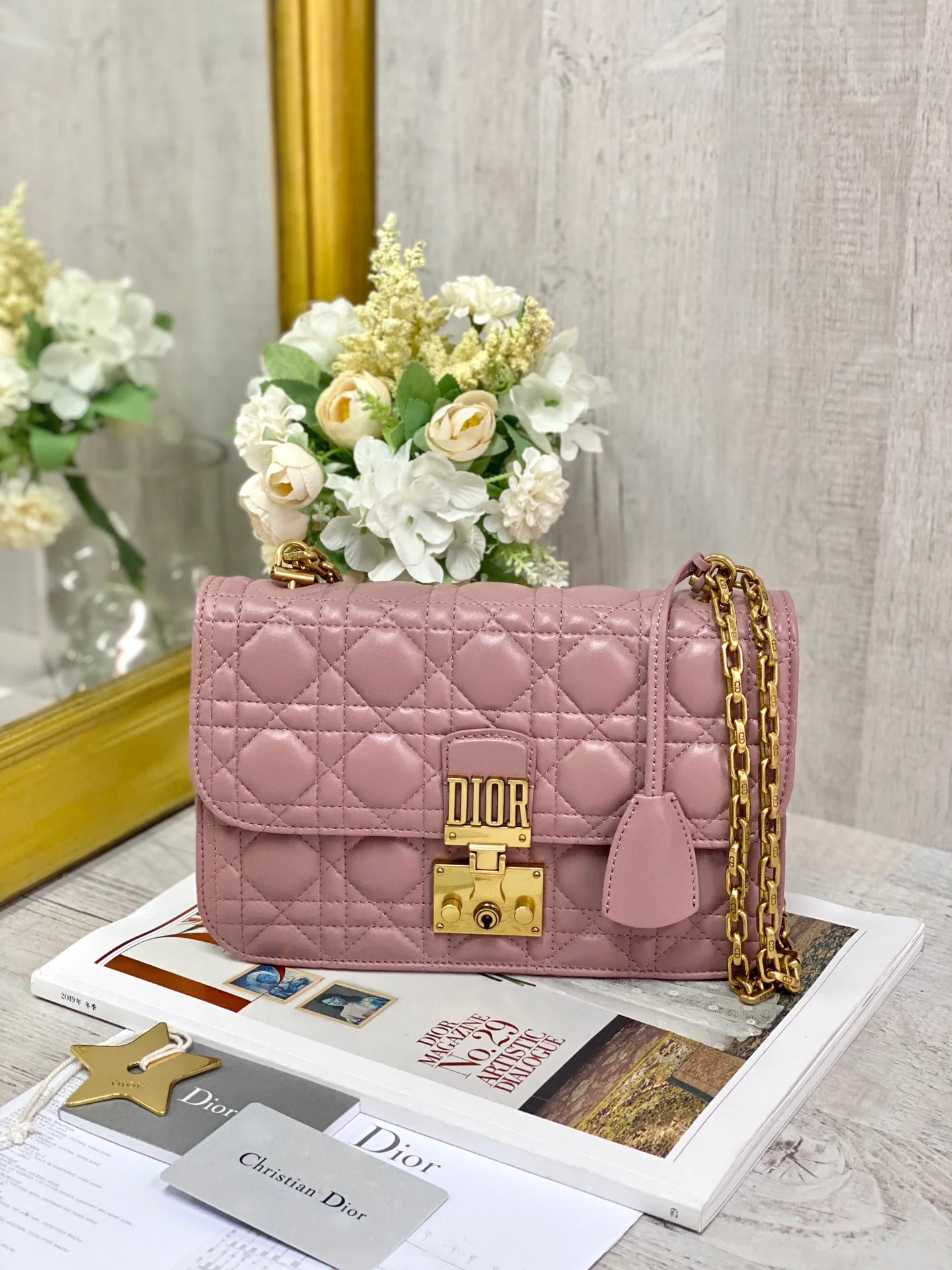 Сумка Dior WOC на цепочке - овечья кожа - пыльно-розовый цвет