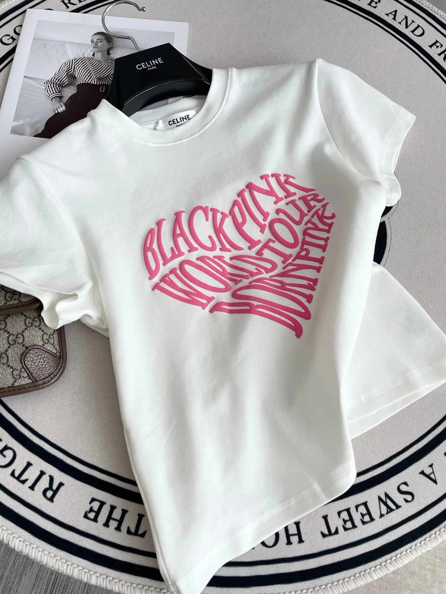 Футболка с коротким рукавом Celine-2404 с принтом в виде сердечек