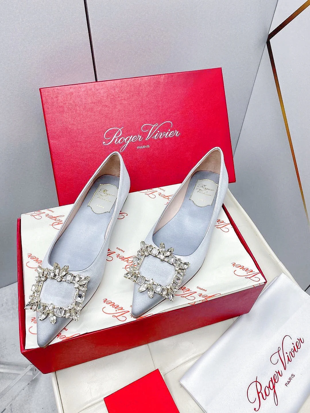 Обувь RV Shoes - Новинка ранней весны 2023 года - Балетки с пряжкой в ??виде снежинки - Серебристые