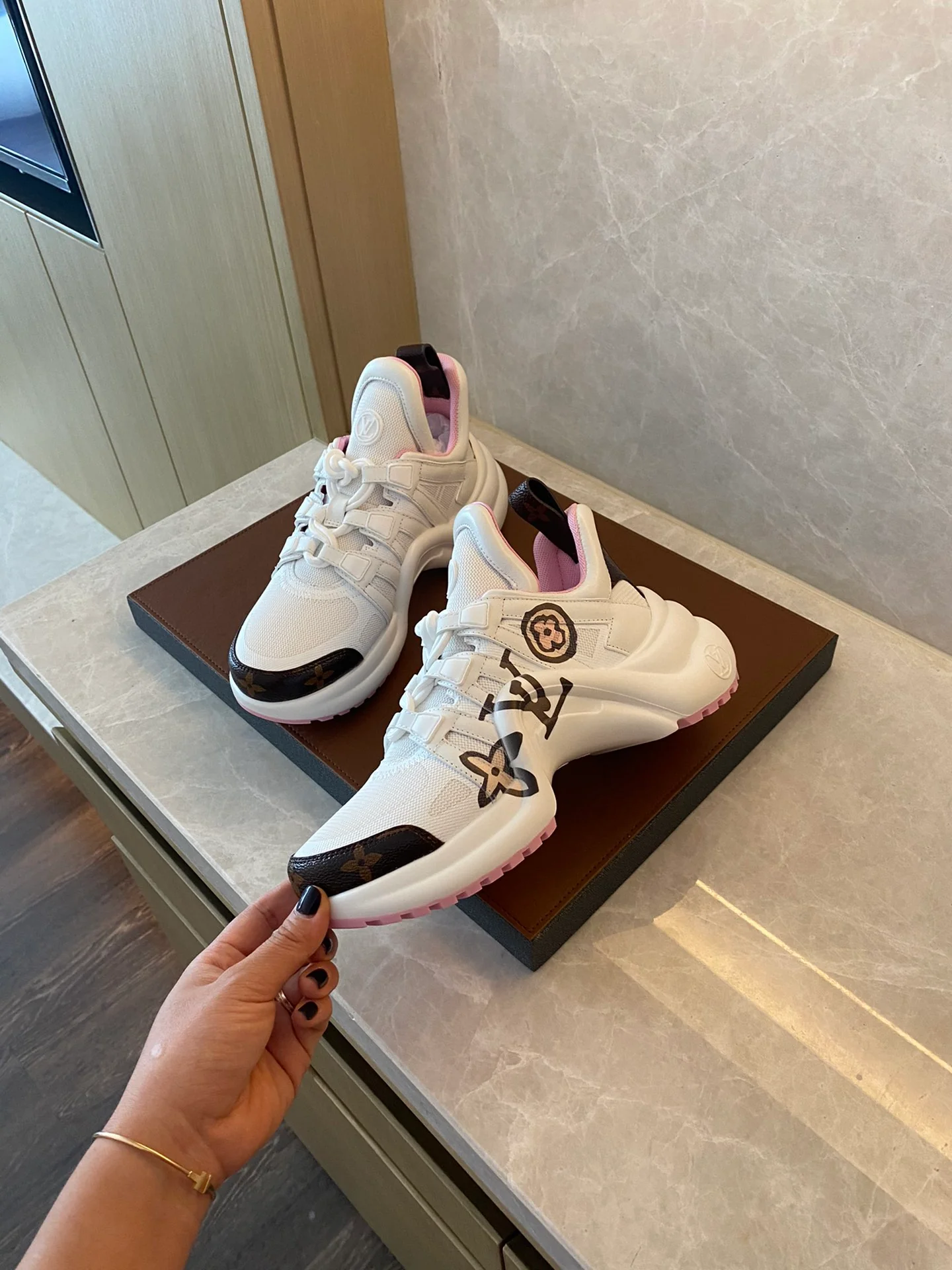 Обувь LV - кроссовки LV Trainer - 11