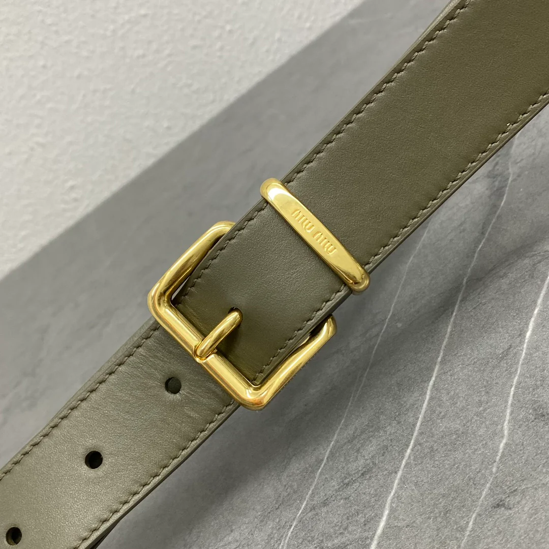 Сумки/портфели Miu Miu-beau/зеленые