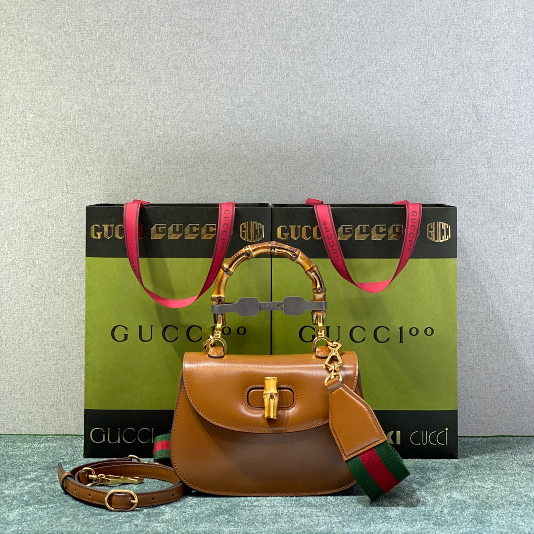 Коллекция ретро-сумок Gucci из бамбука - 1