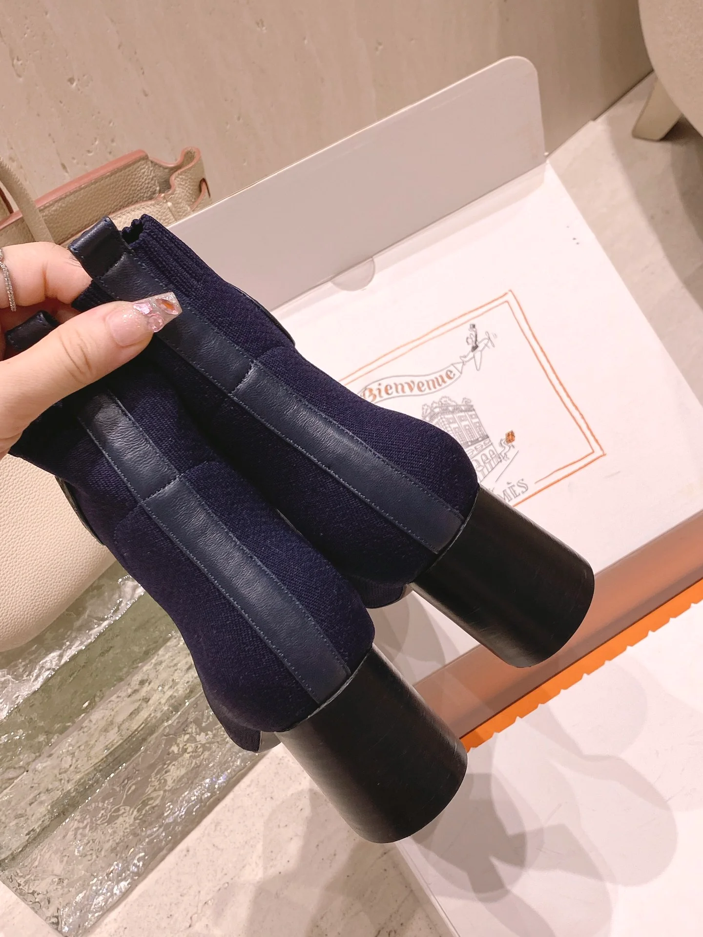 Ботинки-носки Hermes на толстом каблуке - темно-синие