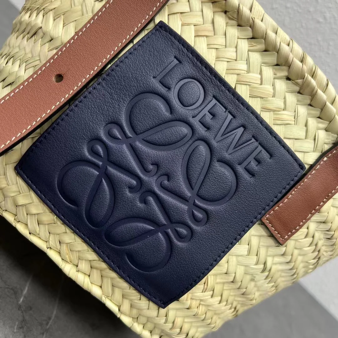 Соломенная сумка Loewe - 33 см - Маленькая - Черная